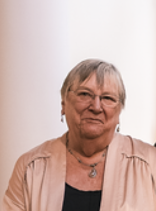 Molly Reynolds