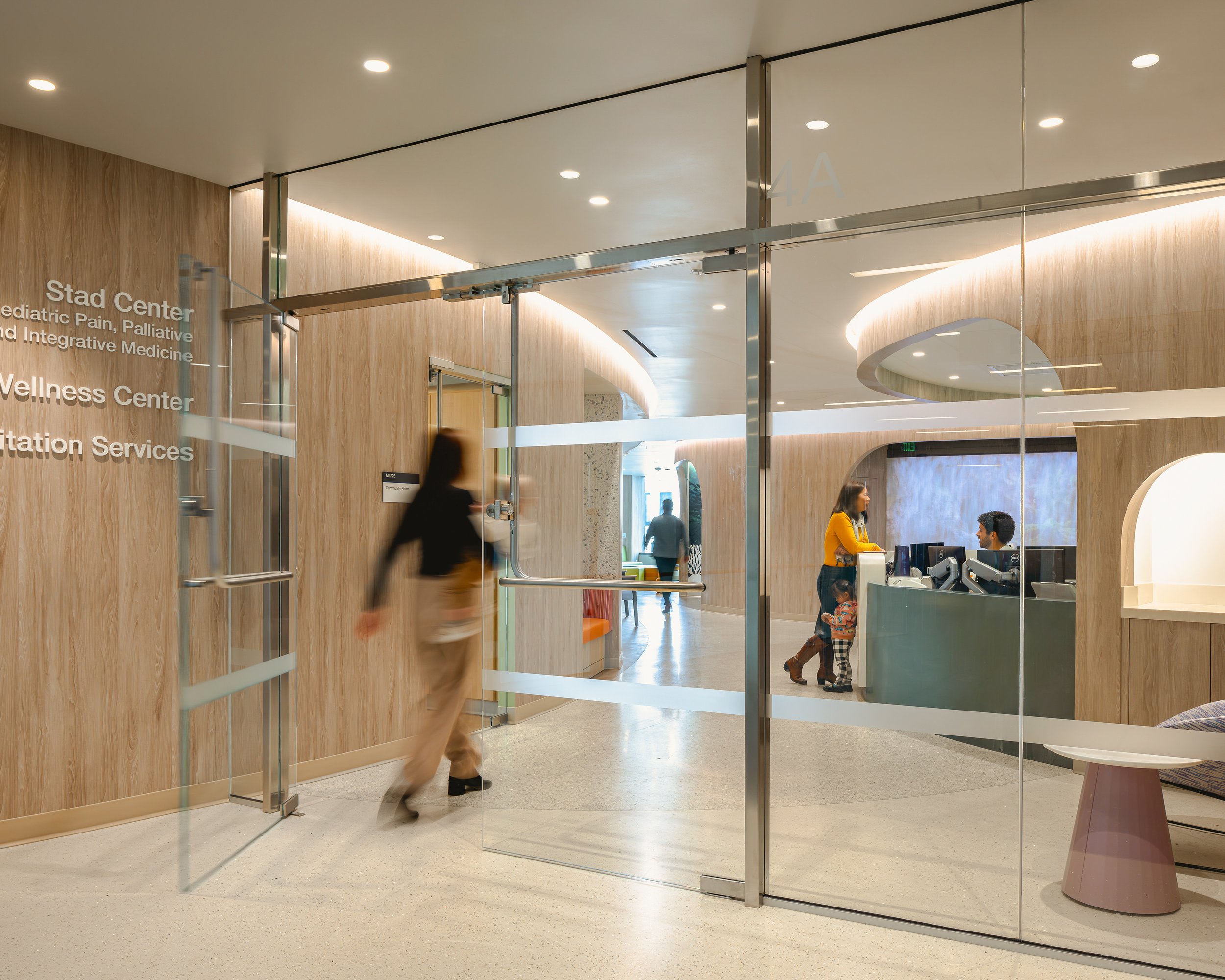 NBBJ-UCSF-GMBPed4A-8771_SeanAirhart_large-COLOR-2.jpg