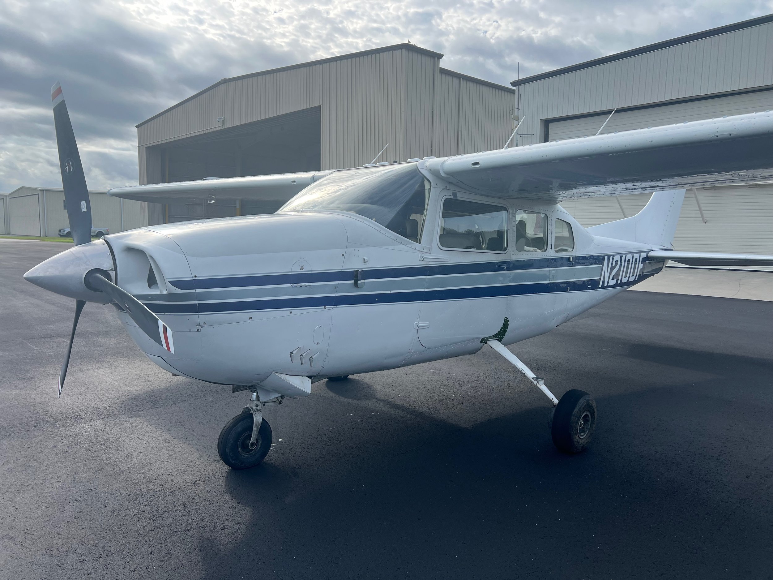 T210 N210DF - 11 of 18.jpeg