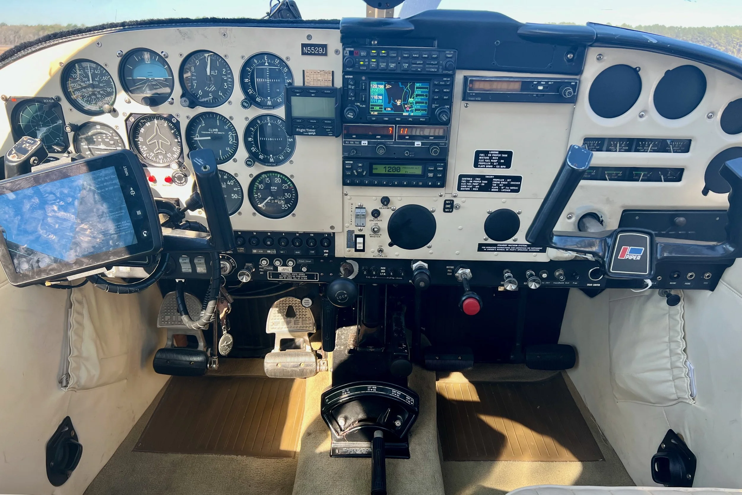 PA32-260 N5529J - 1 of 6.jpeg