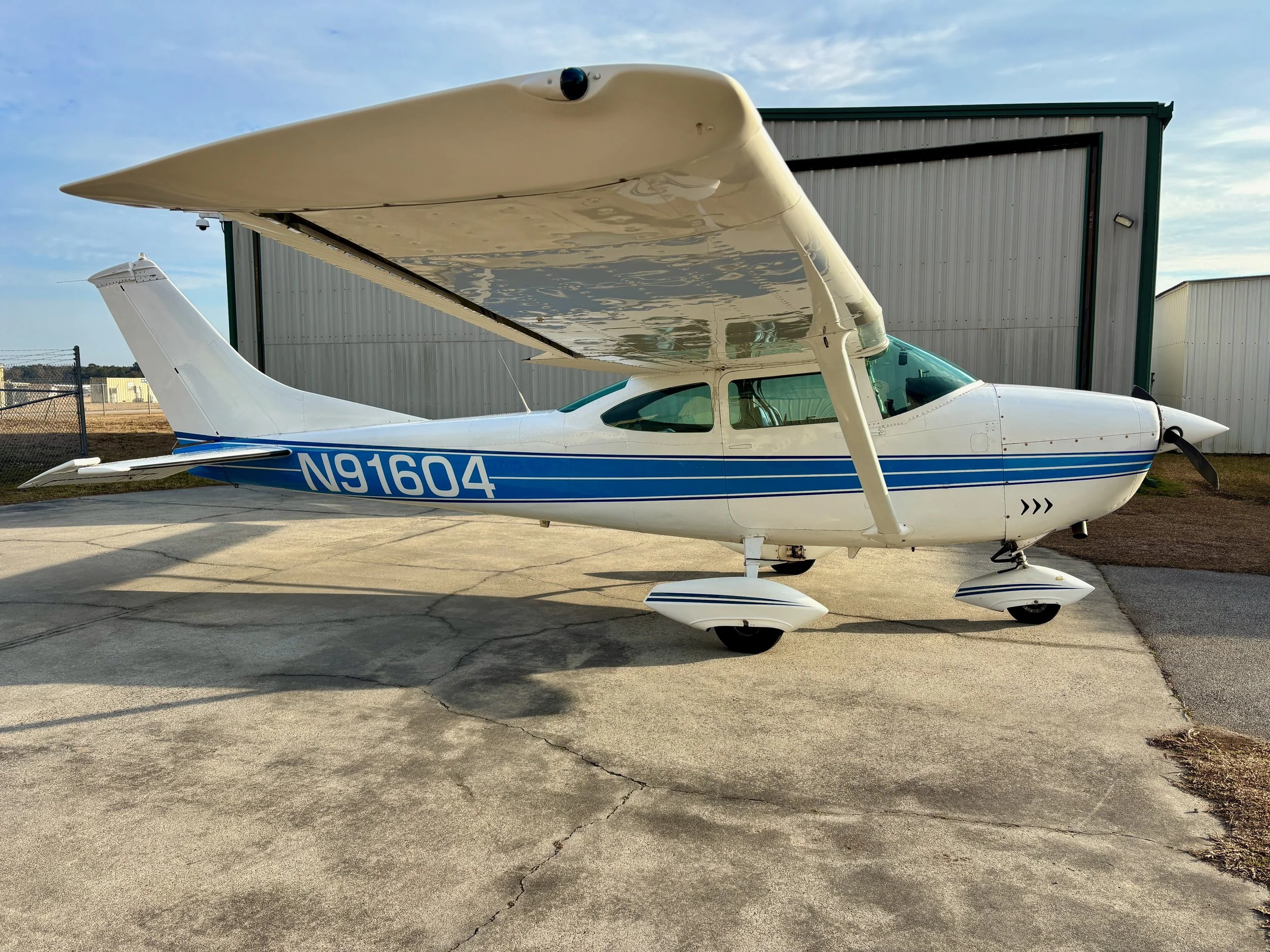 C182M N91604 - 23 of 34.jpeg