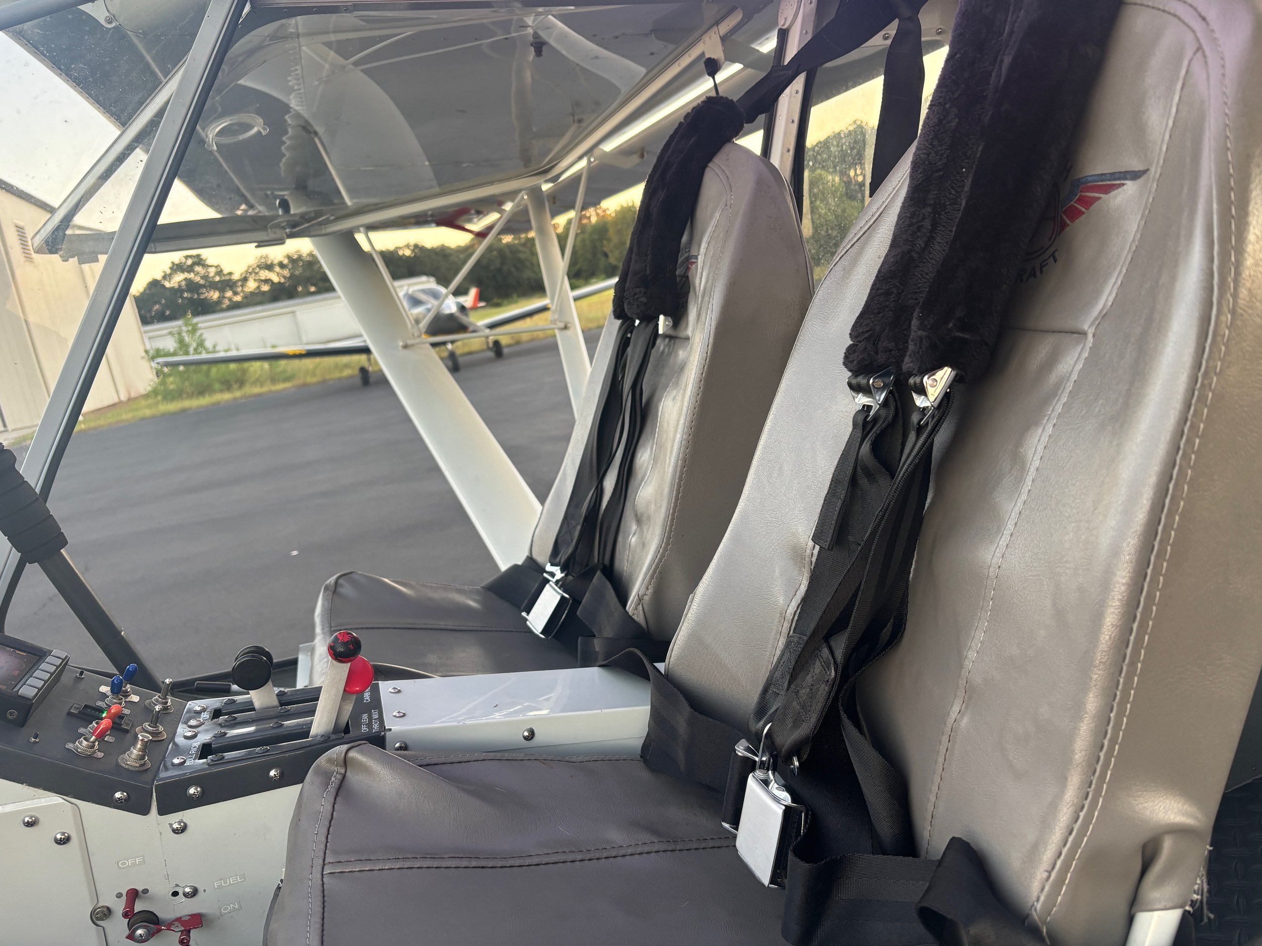 Zenith750 N99PU - 25 of 41.jpeg