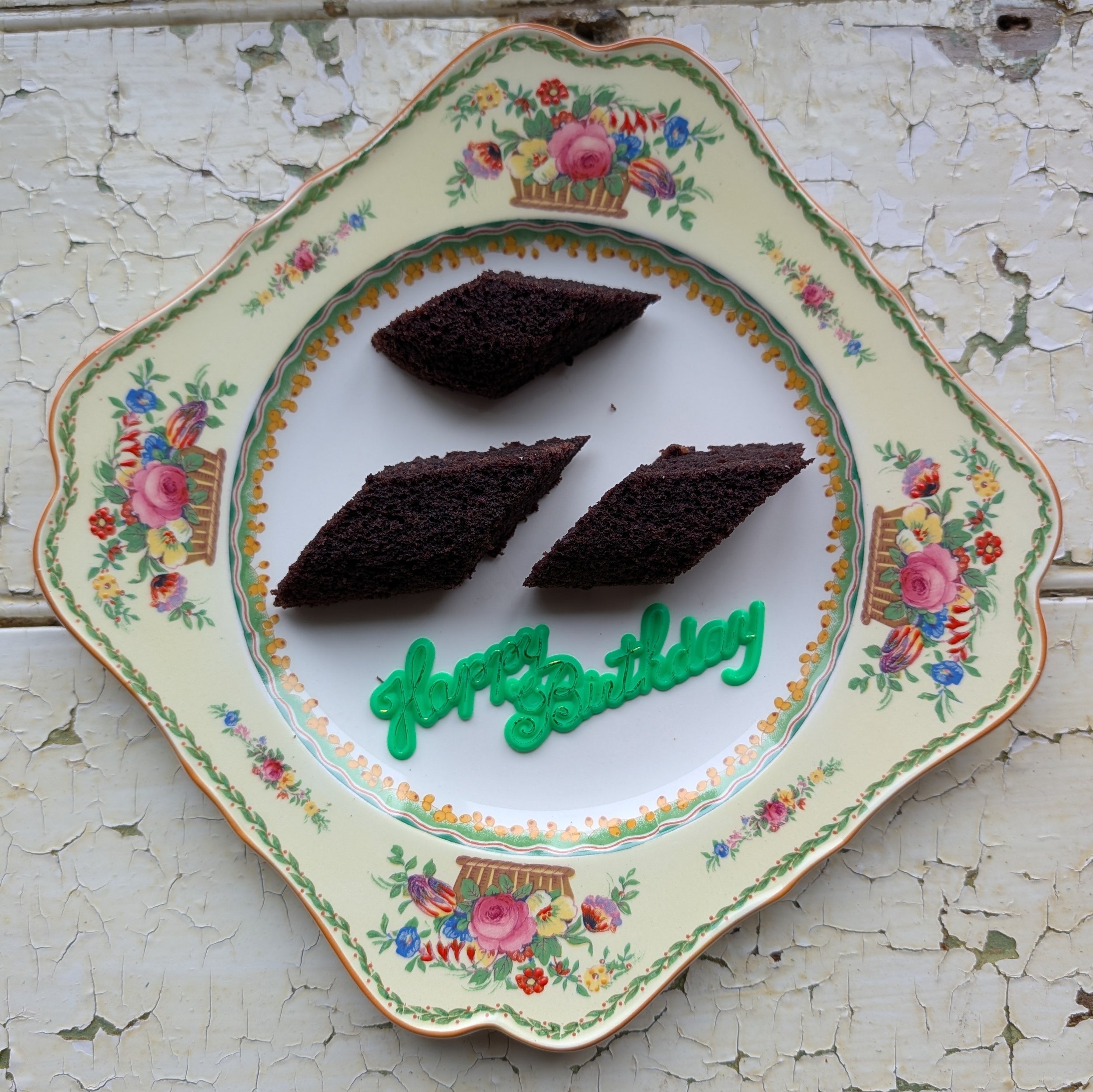 Redemption "Mex-Can" Mocoa Purple Cake