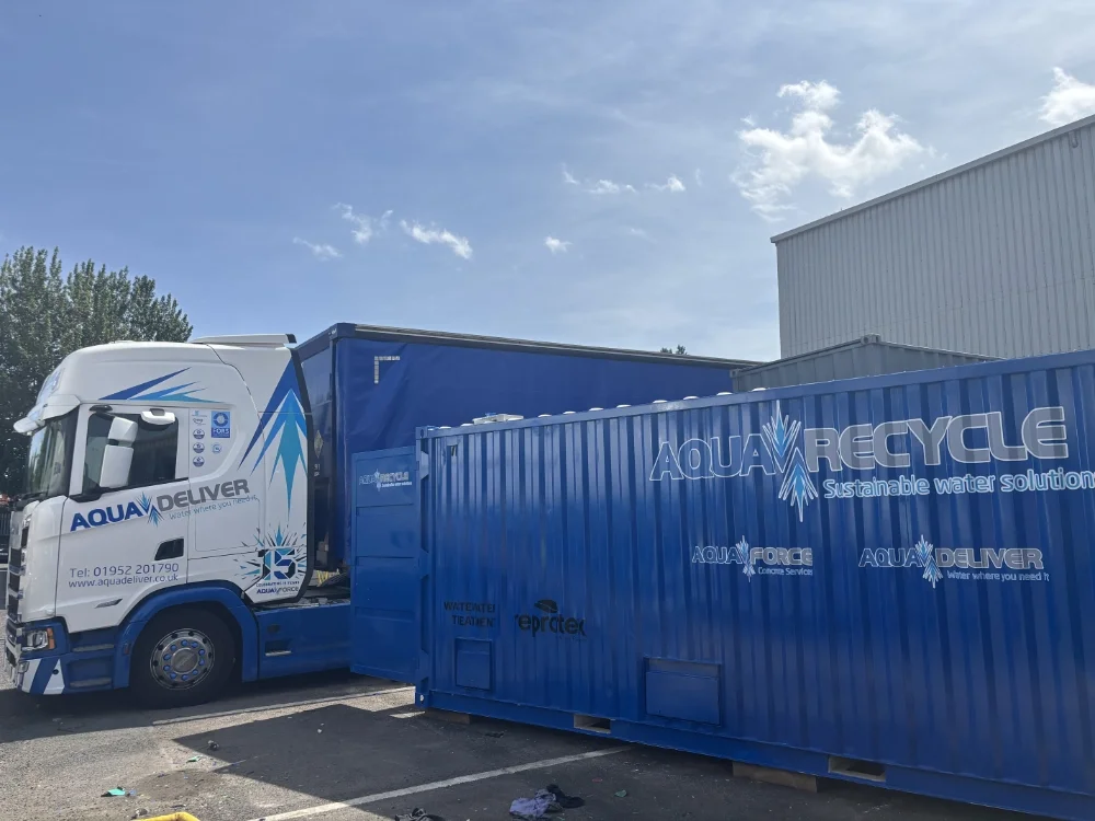 custom commercial fleet branding