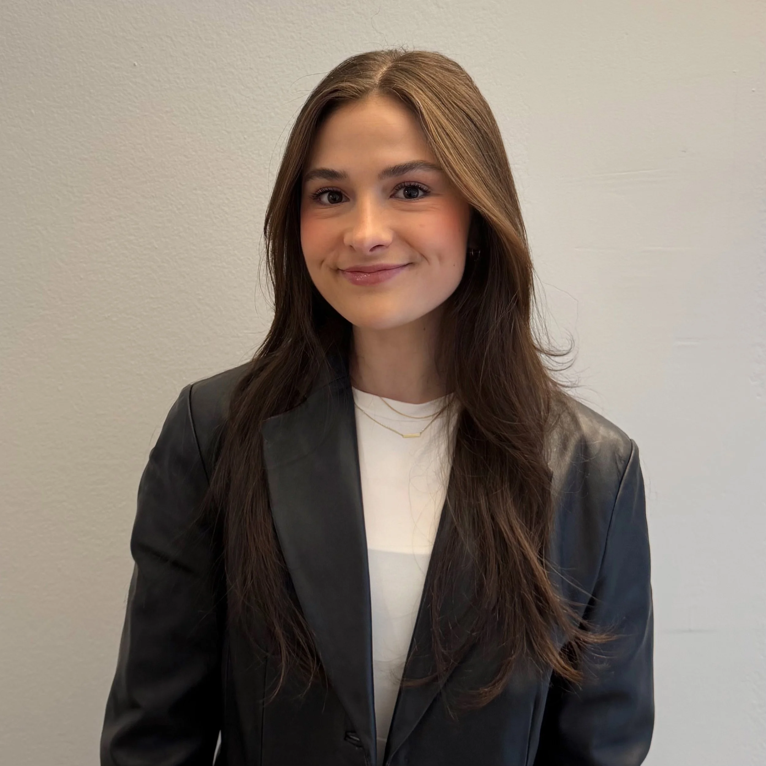 an image of Amanda Zeldes smiling at the camera