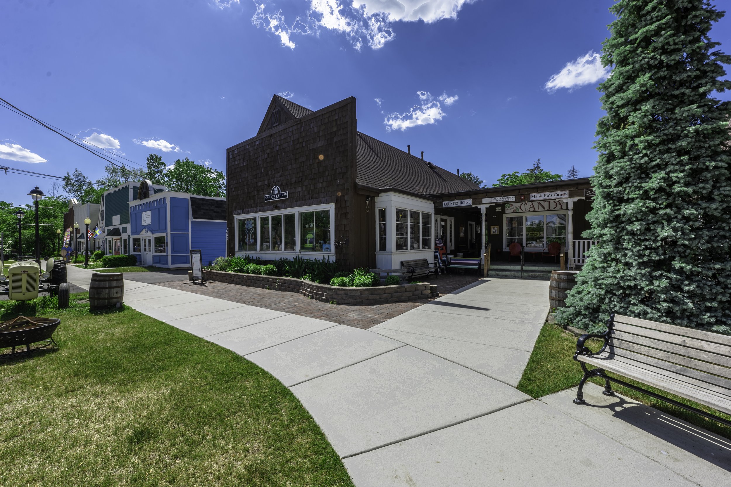 Compass Chicago Schwabe Group - Arlington Heights, IL Real Estate Experts