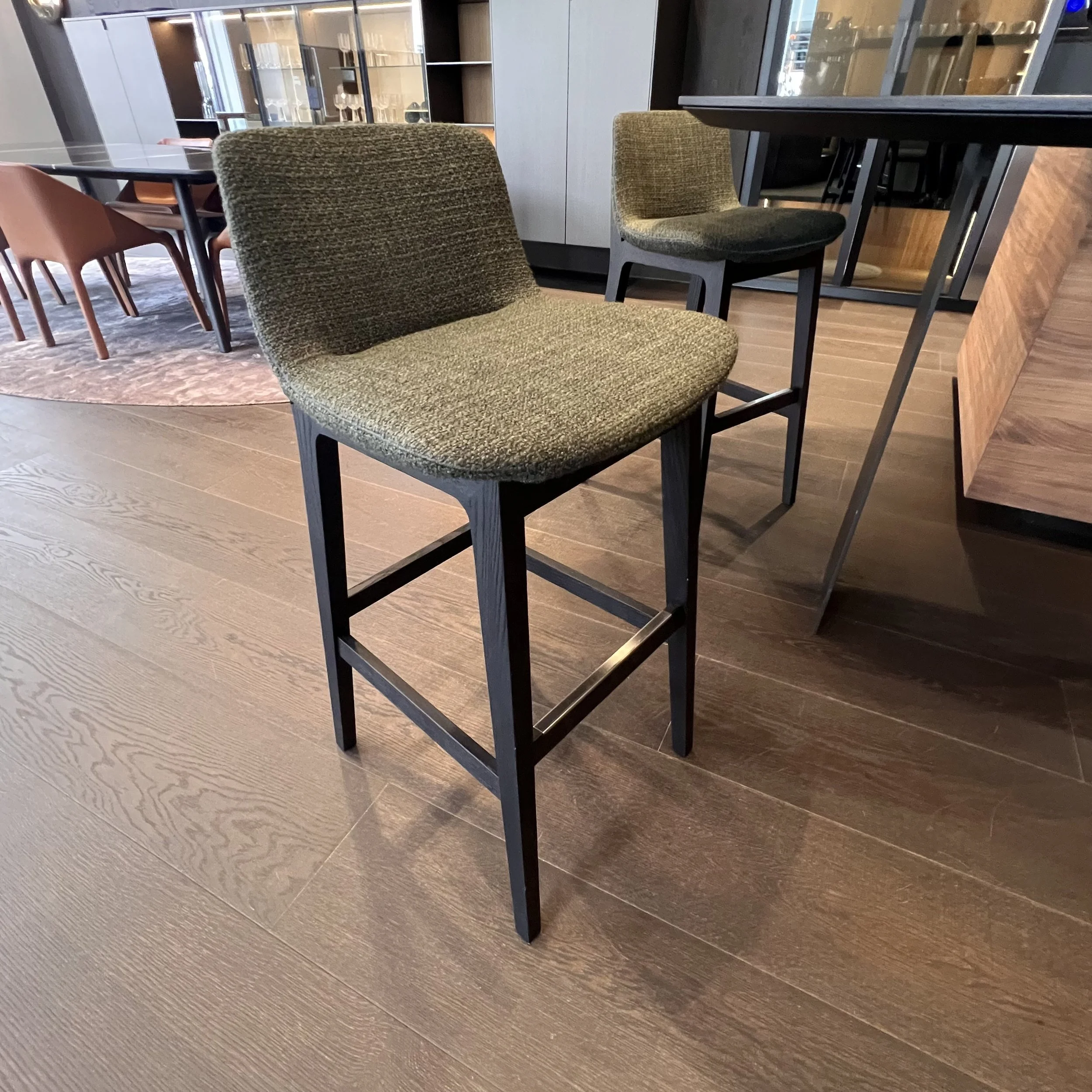 VENTURA STOOL