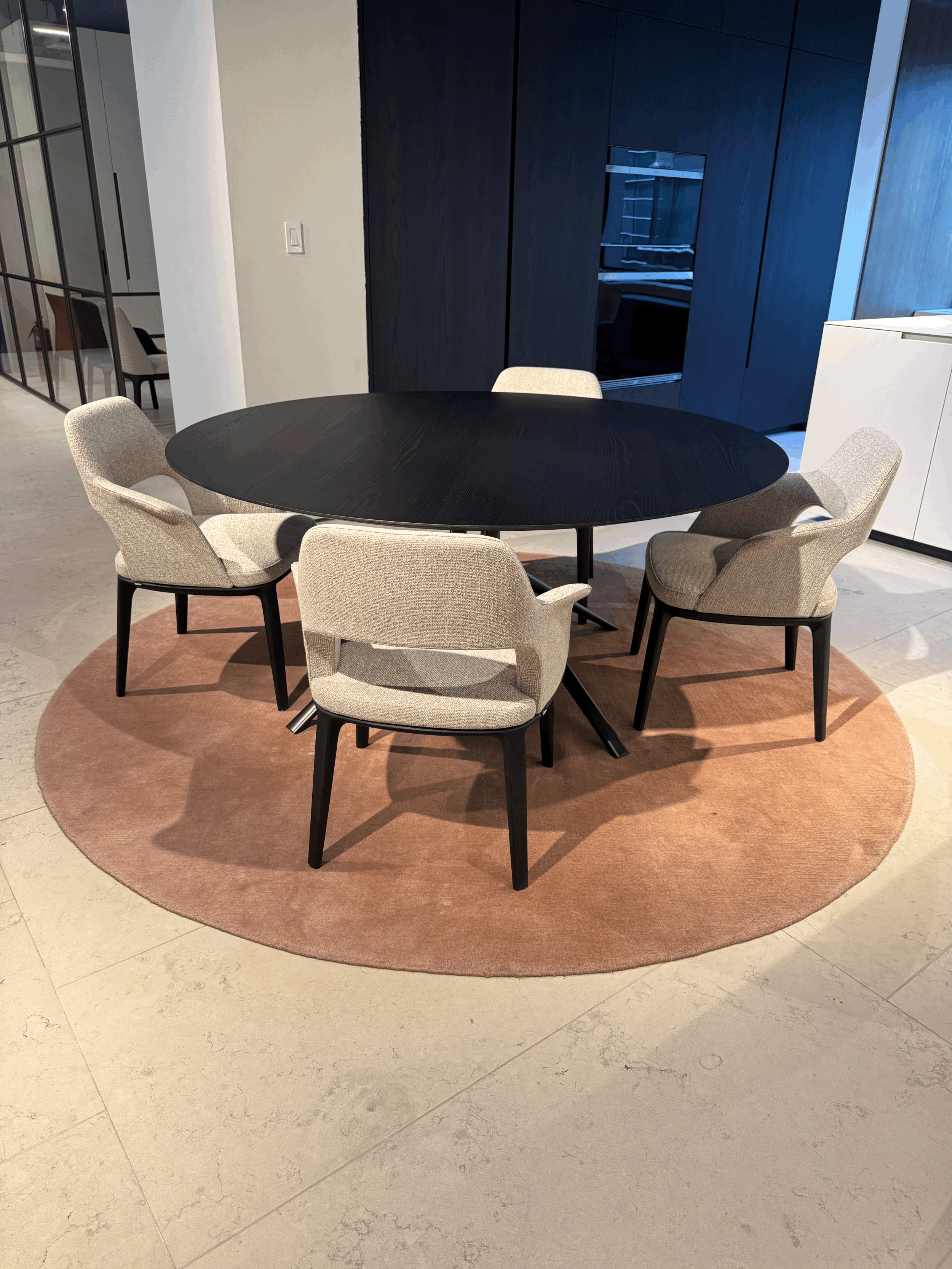 MONDRIAN TABLE