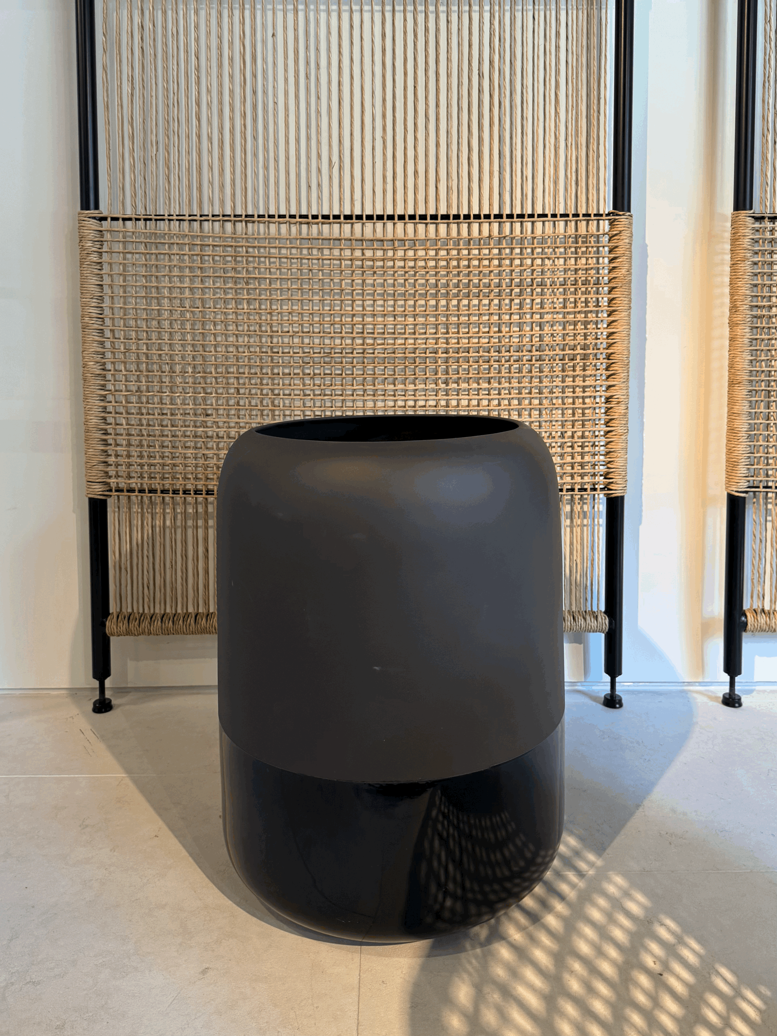 CREW VASE MEDIUM