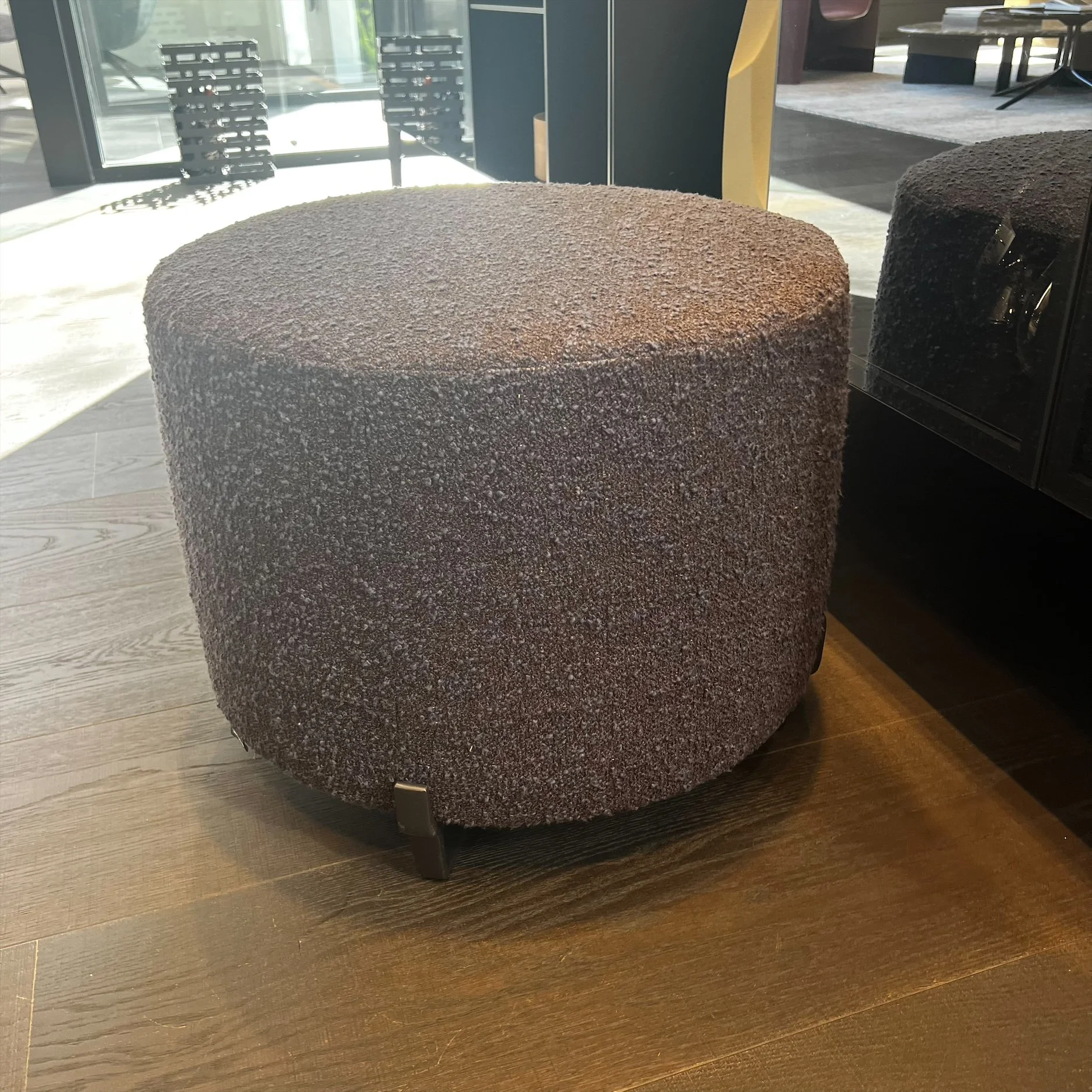 NEW YORK POUF