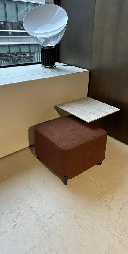 NEW YORK SQUARE POUF