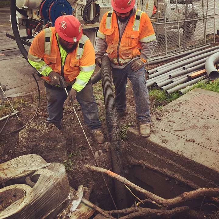 Hydro excavating a pipeline