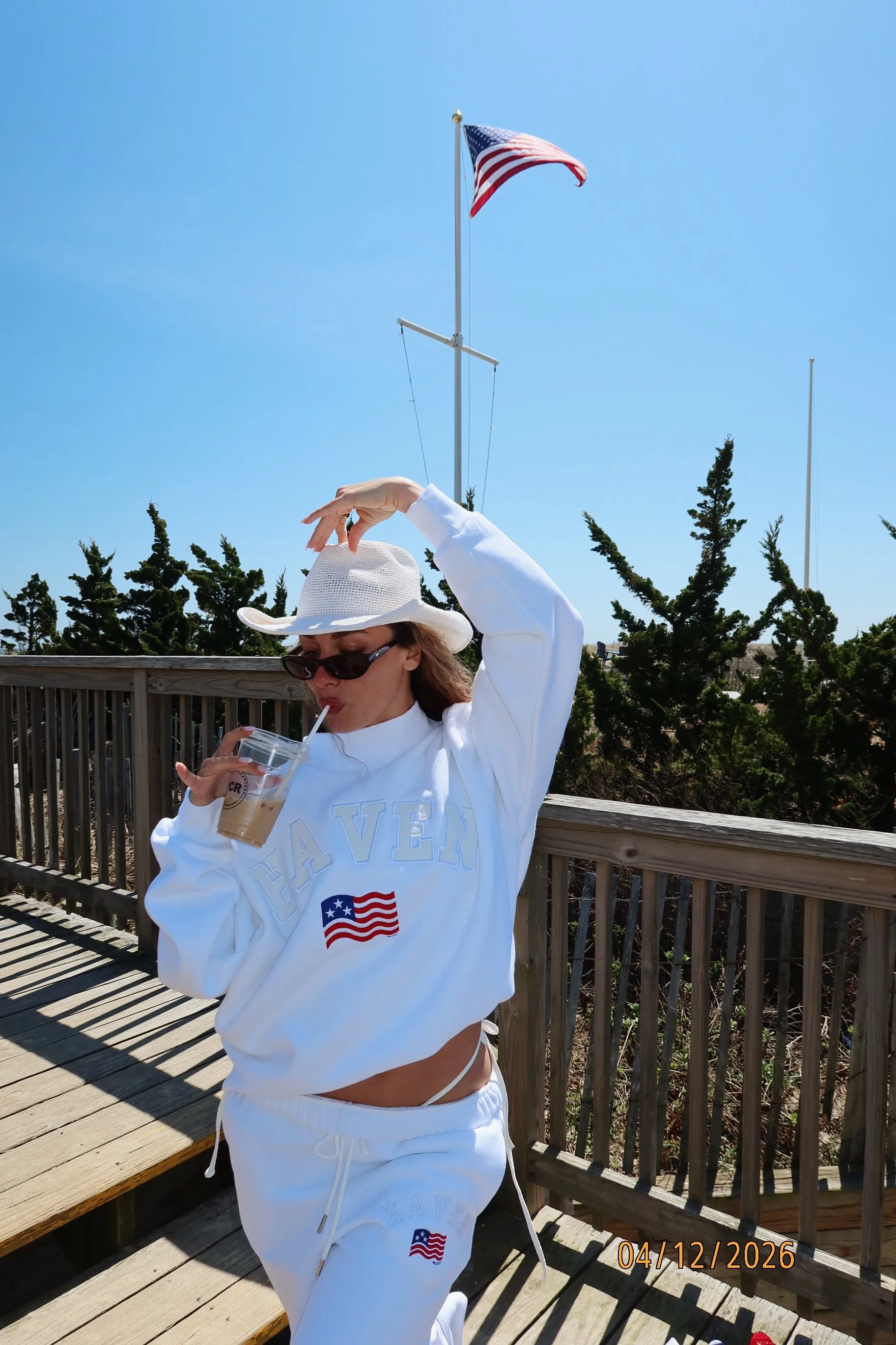 AMERICAN GIRL MOCK