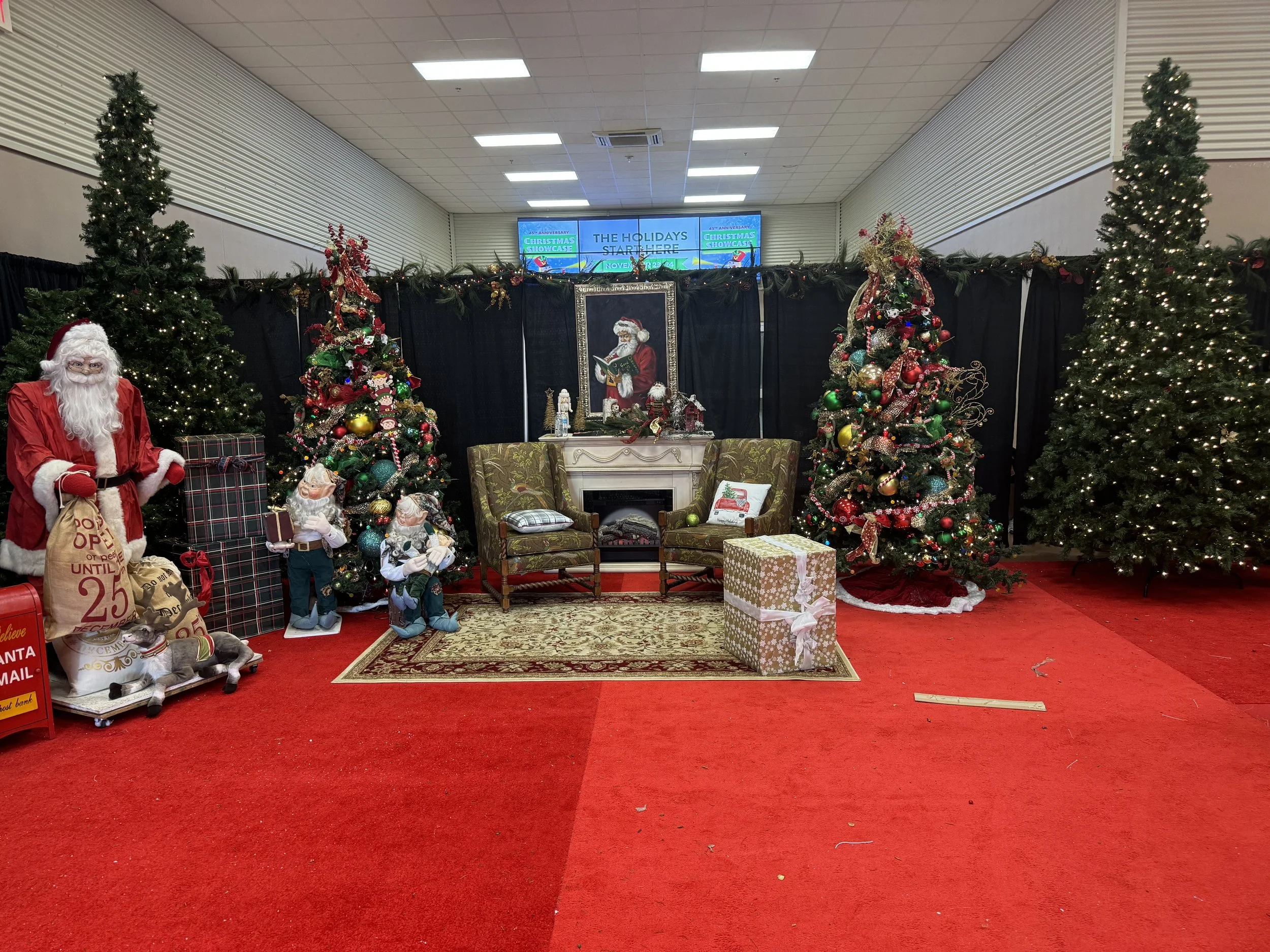 Christmas Showcase 2024