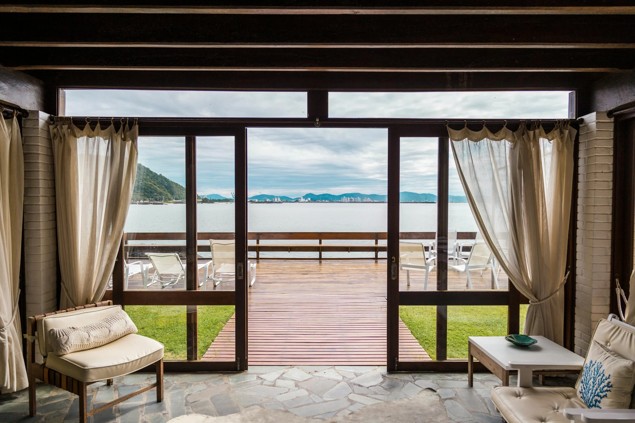 How to Make the Most of a 48-Hour Hotel Stay