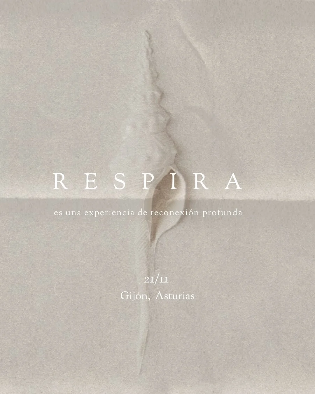 Hay momentos en los que el cuerpo nos pide parar. 
Momentos en los que la mente no encuentra respuestas.
Momentos en los que intuimos que hay algo m&aacute;s profundo esperando a ser revelado.

In_Breath es una t&eacute;cnica de respiraci&oacute;n ci