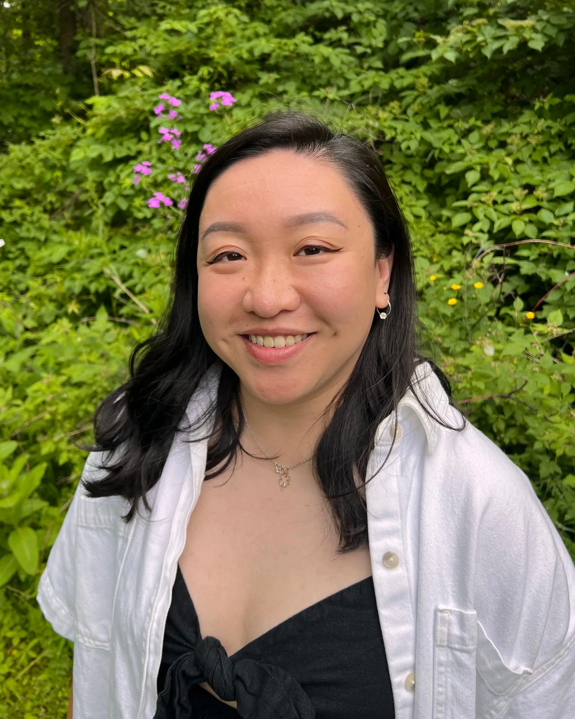 Queer Therapist Edith