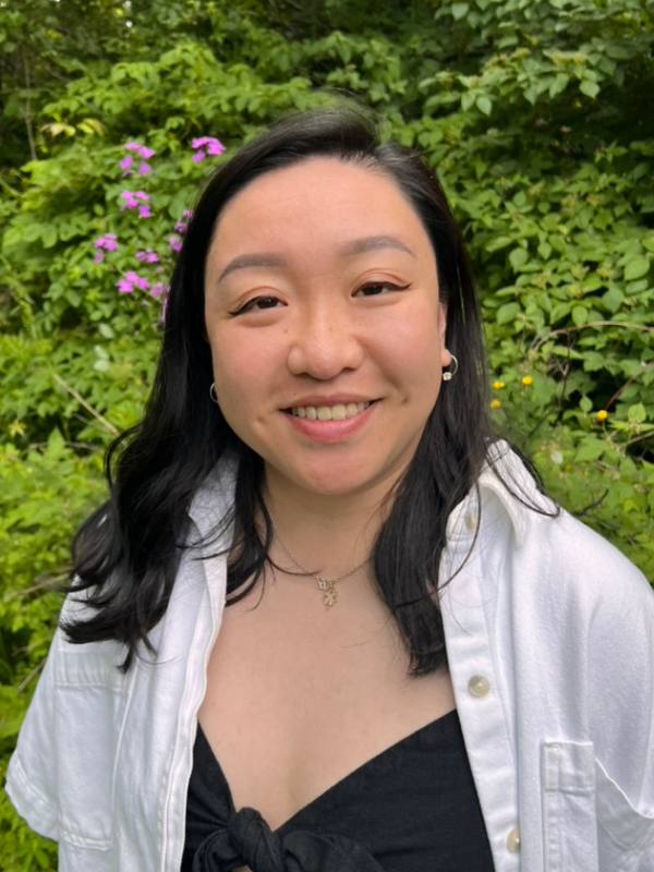 Queer Therapist Edith