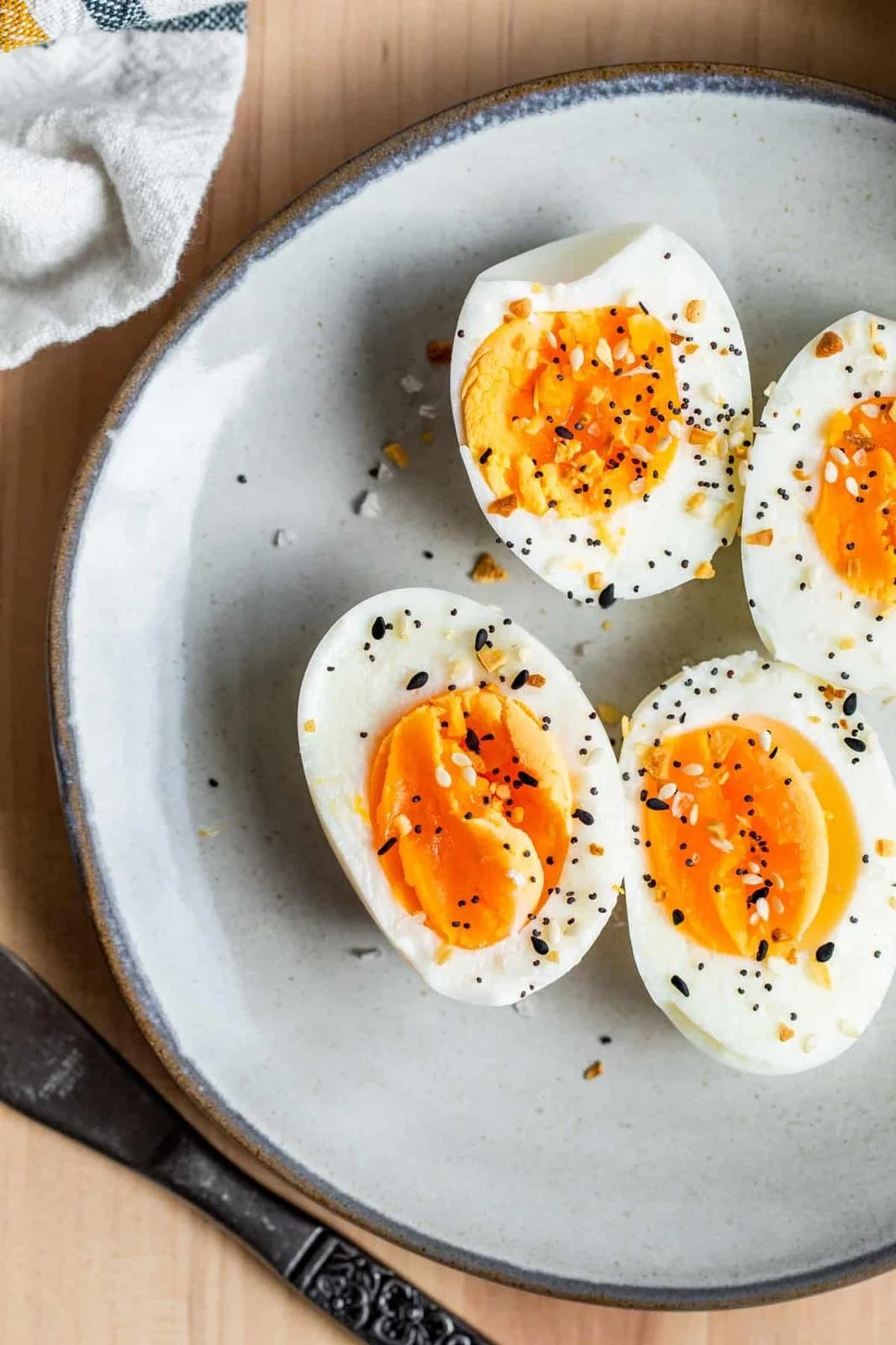 7 No-Cook Snacks to Stop a Blood Sugar Crash (Vegetarian, ND-Friendly)