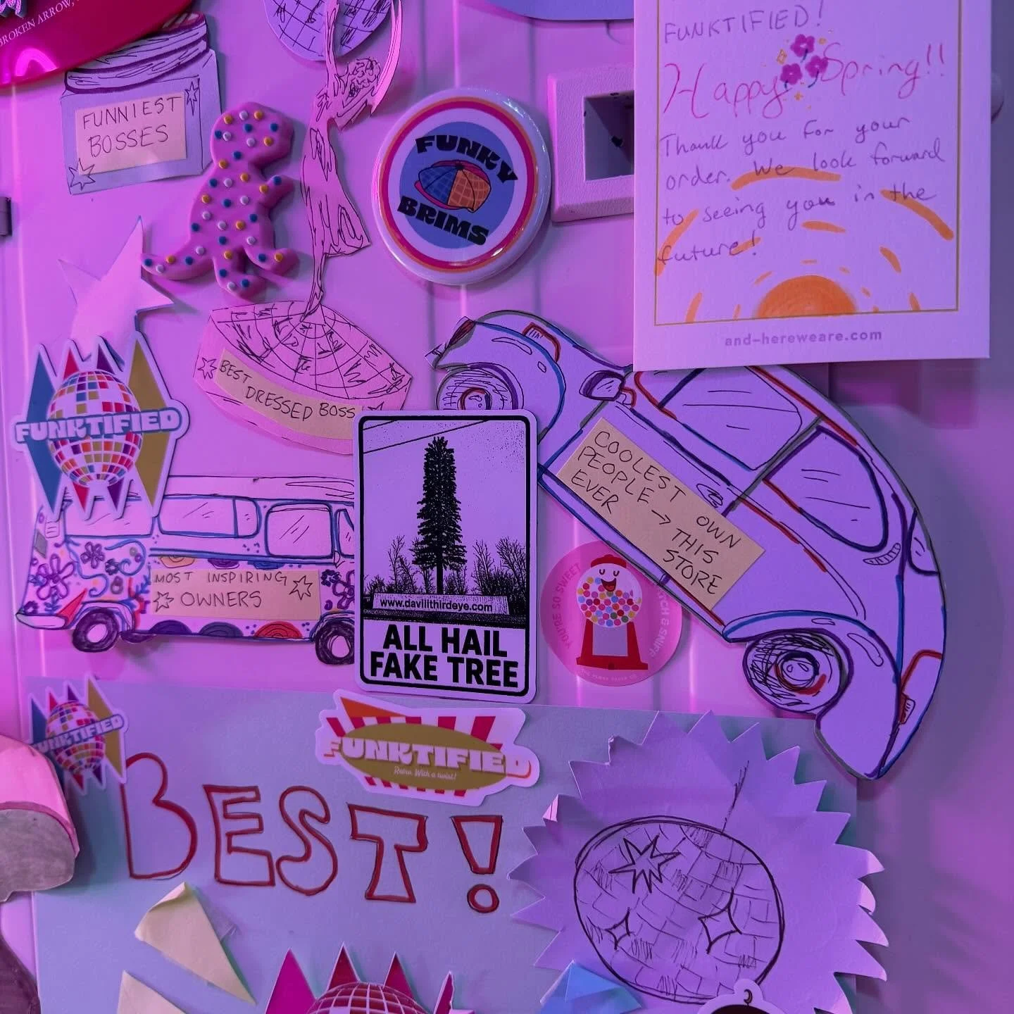 Stopped at @funktifiedstore for some fun stuff&hellip; gave them a magnet and it immediately went up@on the wall! ❤️👌 #allhailfaketree #antarborday 😂