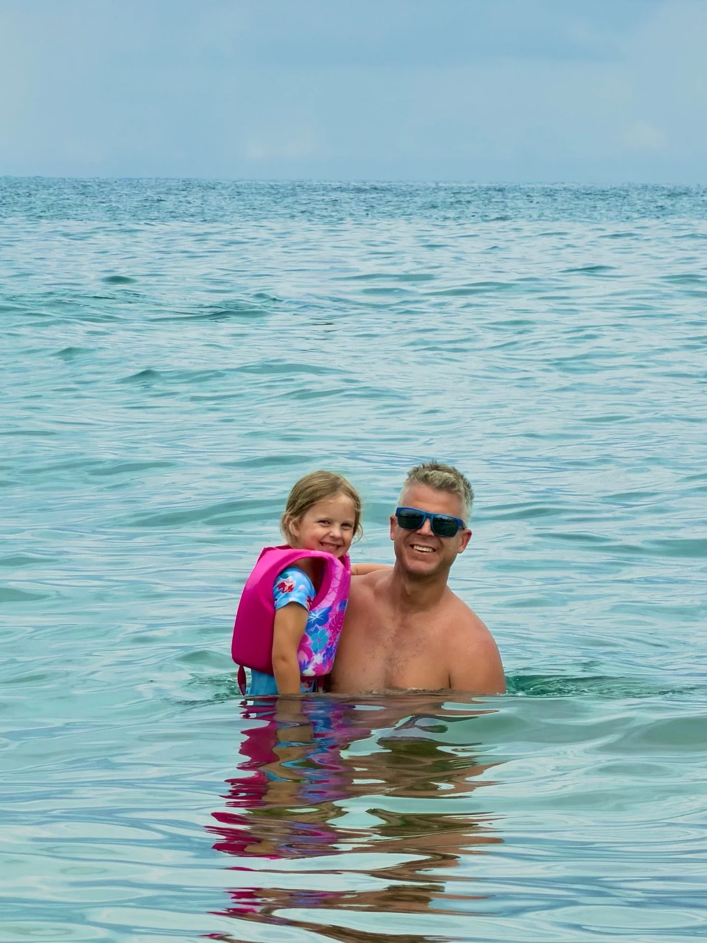 Maui + my little Ava = Good Times 😎🌎