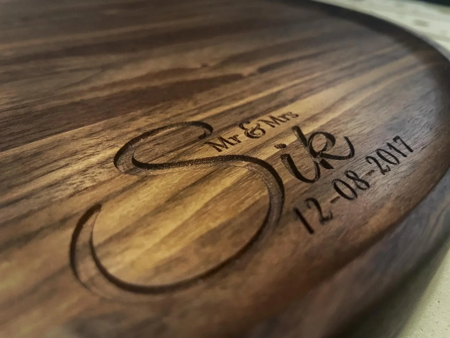 Handcrafted walnut perfection ✨
This custom 18&rdquo; cake plate is made by hand and personalized for a truly unique serving piece. Perfect for weddings, birthdays, and every sweet celebration in between. 🍰
#Handmade #WalnutWood #CustomMade #CakeSta