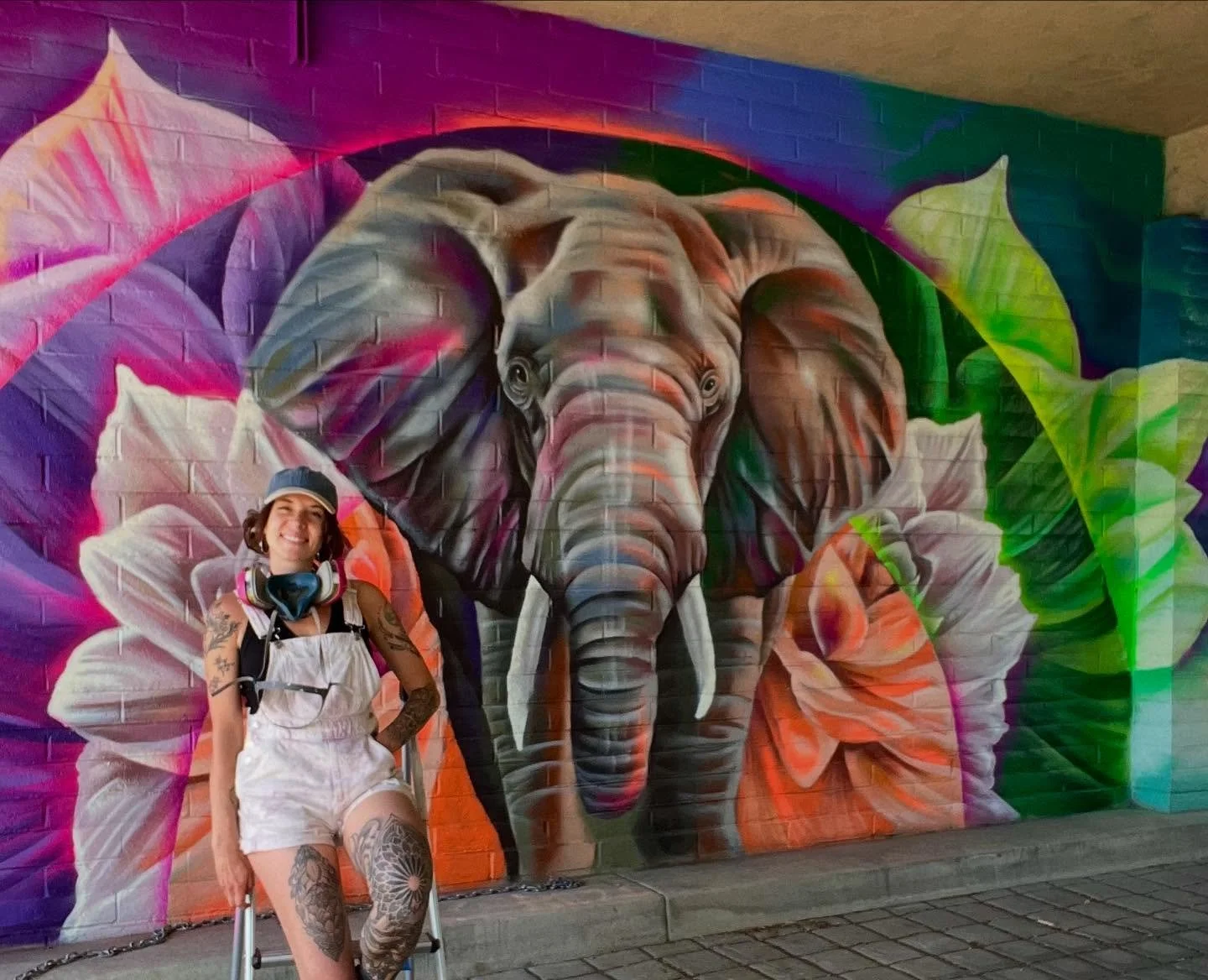 Tedahhhh 🪄🐘 It&rsquo;s a magic trick! I can make an elephant appear out of thin air ✨ Thank you so much @bodhihyf for your trust on this project. There has been so much alignment and joy with this wall so far. You guys are simply the best! 

The el