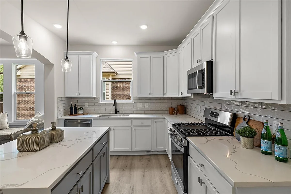 21-21168 Lilac Lane-21.jpg