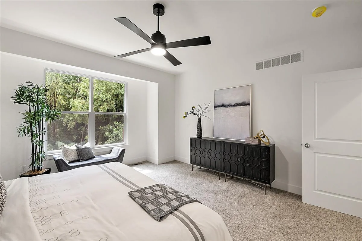 47-21168 Lilac Lane-47.jpg