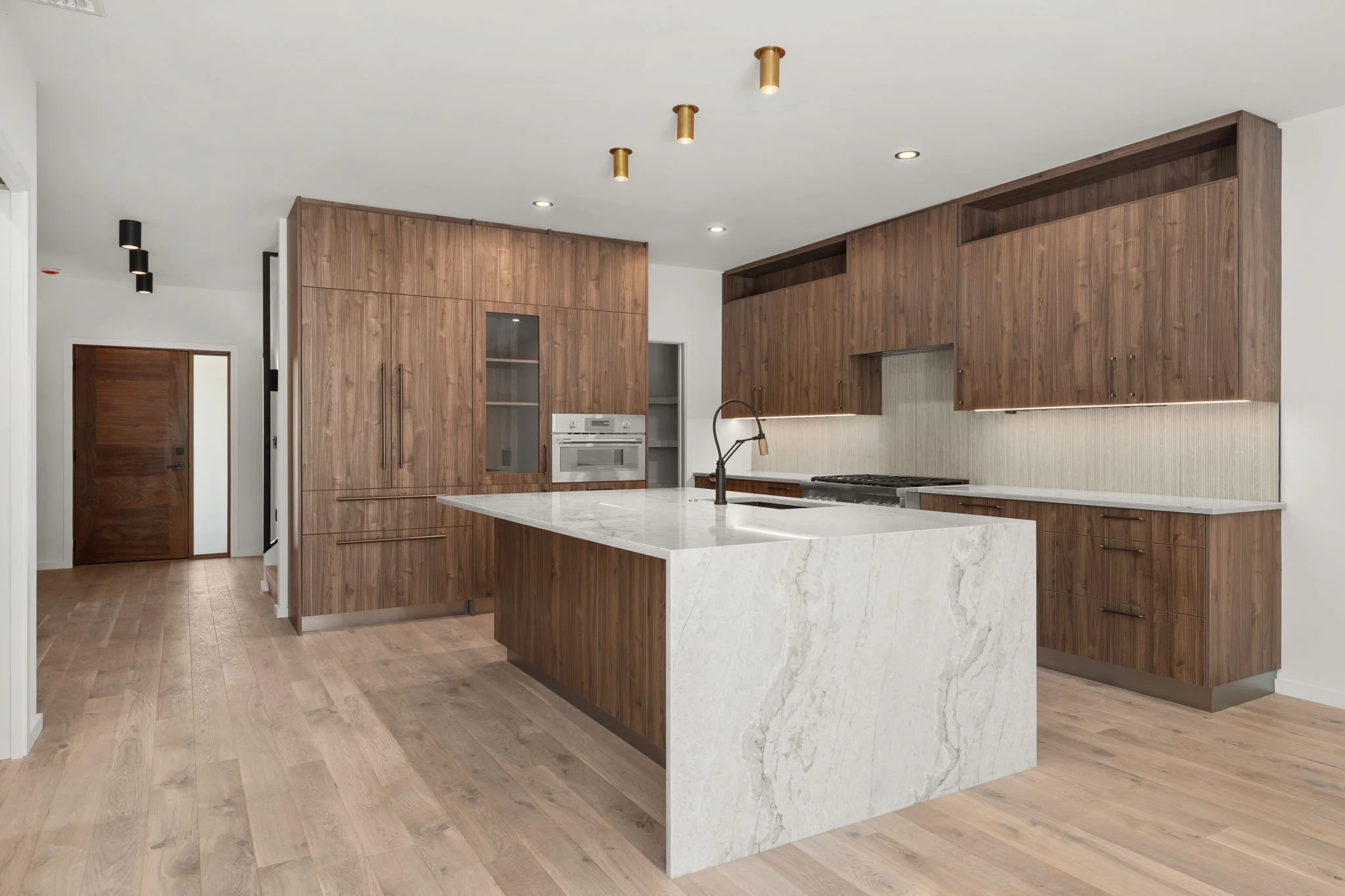 13-web-or-mls-DSC09639.jpg