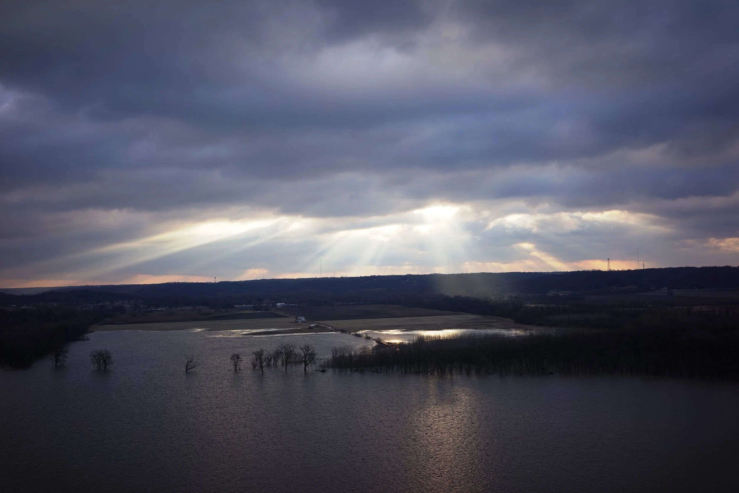 Peoria only sees 'Moderate Flooding' so far