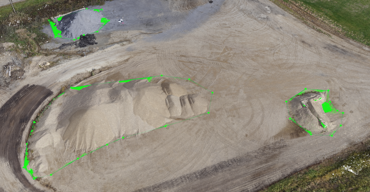 Stockpile Volume Calculation with Pix4D (Copy)