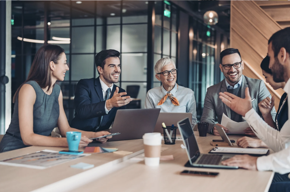 Foundation Grants vs. Federal Grants: Understanding the Key Differences