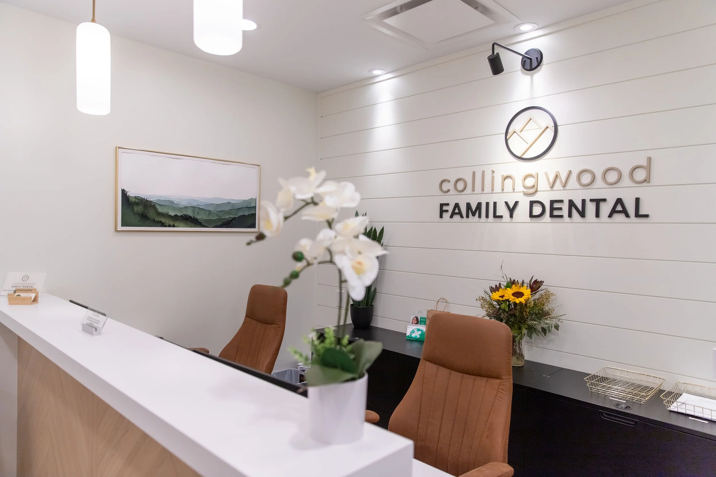 Reception Desk 3.jpg