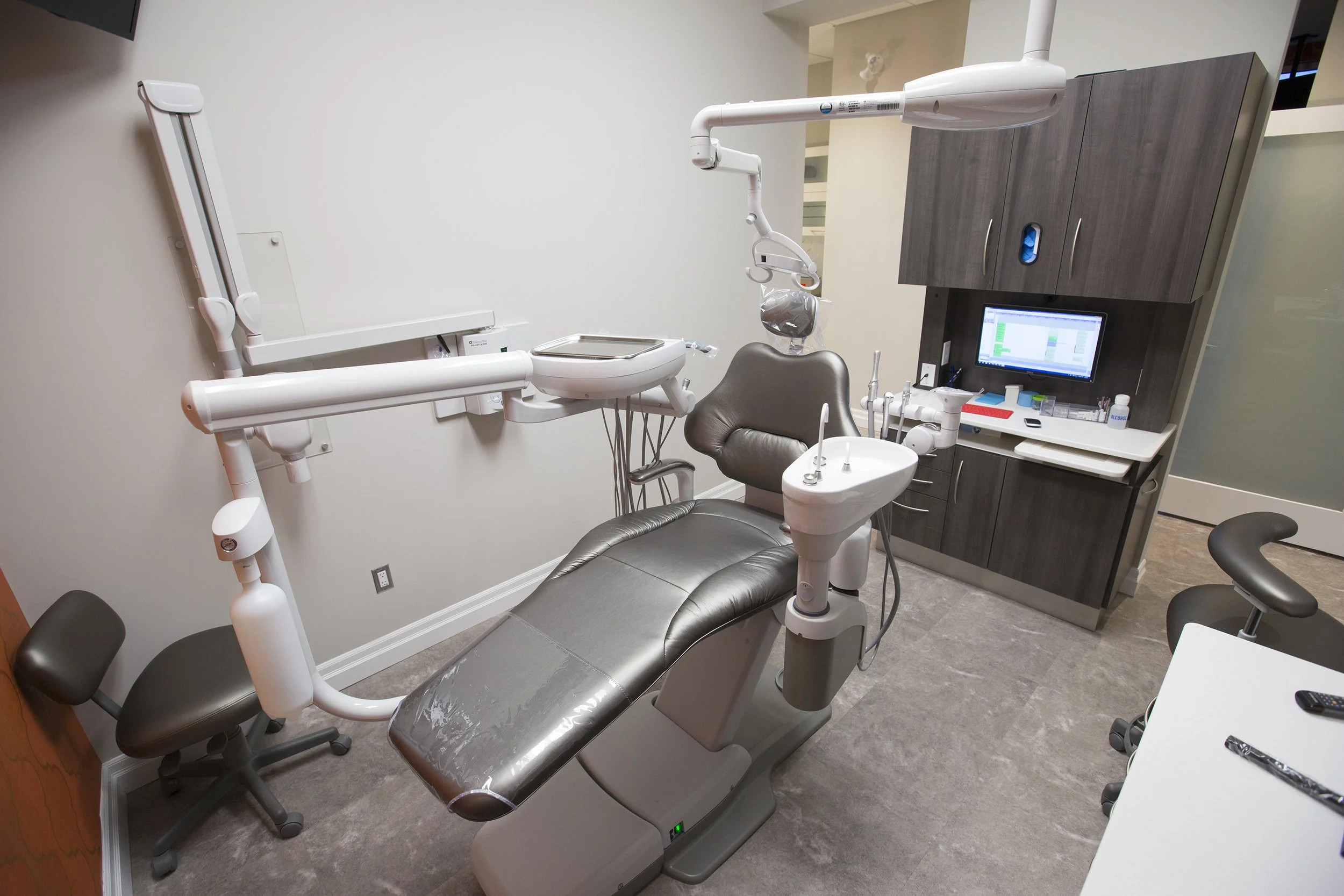 Dental Corner - Op 1.jpg