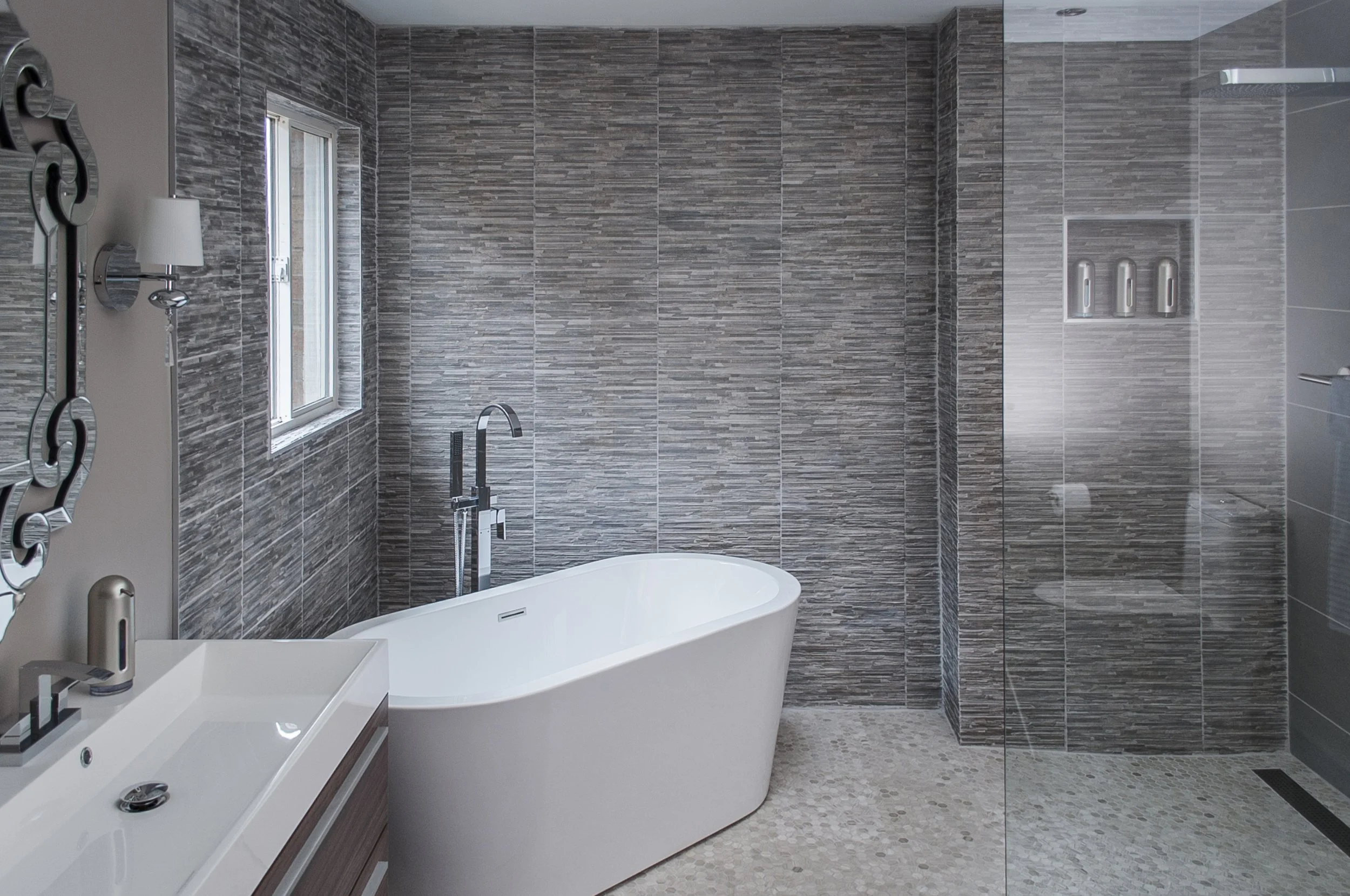 Marek Michalek - Bathroom Renovation 28.jpg