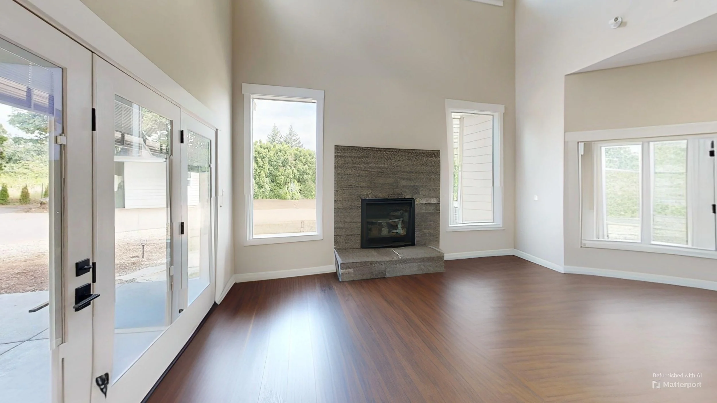 Living-Room-Defurnished.jpg