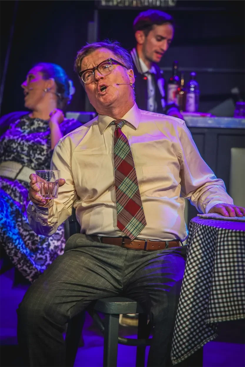 ian-prosser-actor-on-stage-in-all-shook-up-4