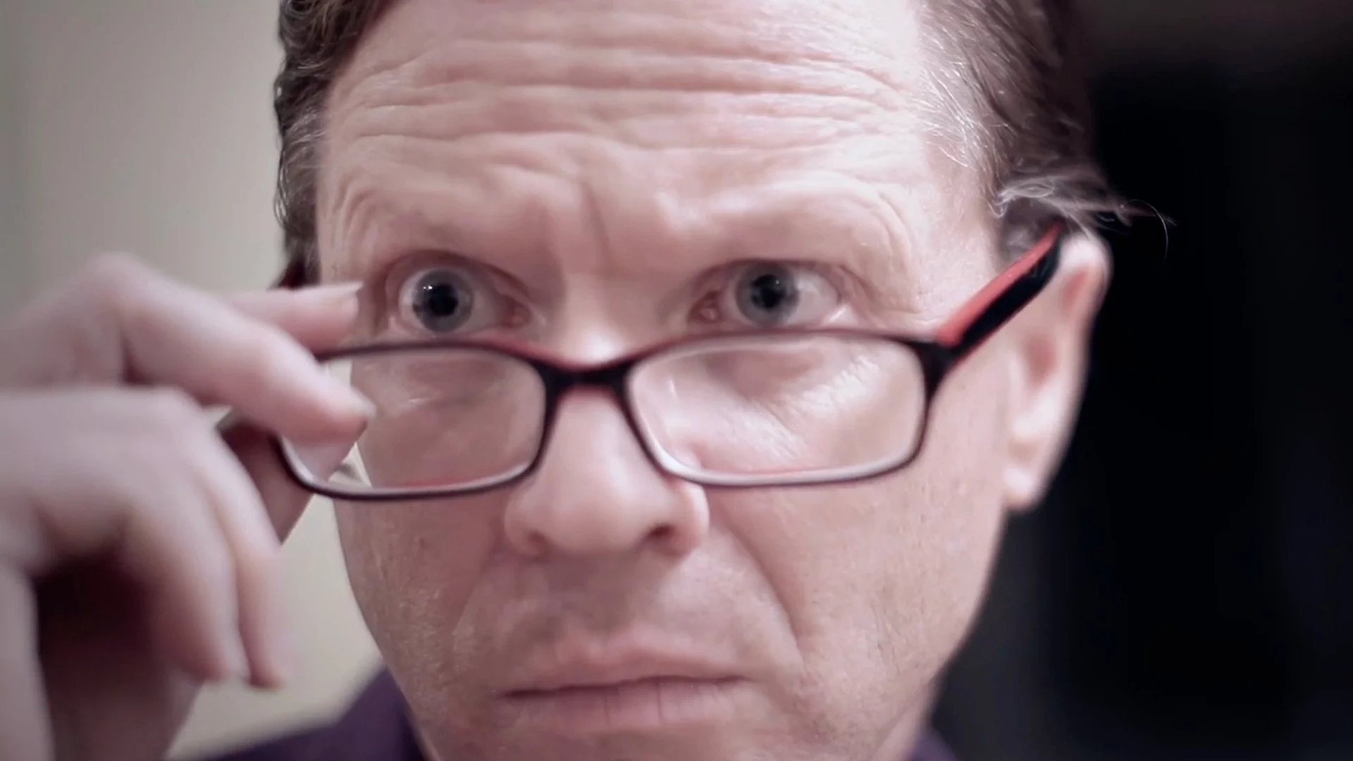 ian-prosser-mobile-16-9-TN (1).jpg