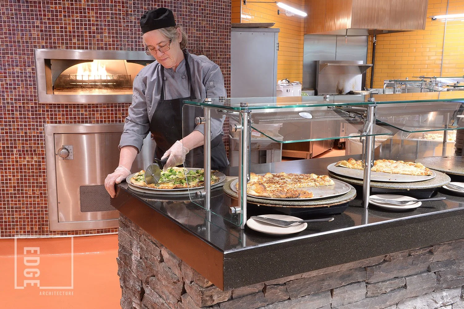 SUNY-Plattsburgh-Clinton-Dining-Hall_Pizza-Station_web.jpg