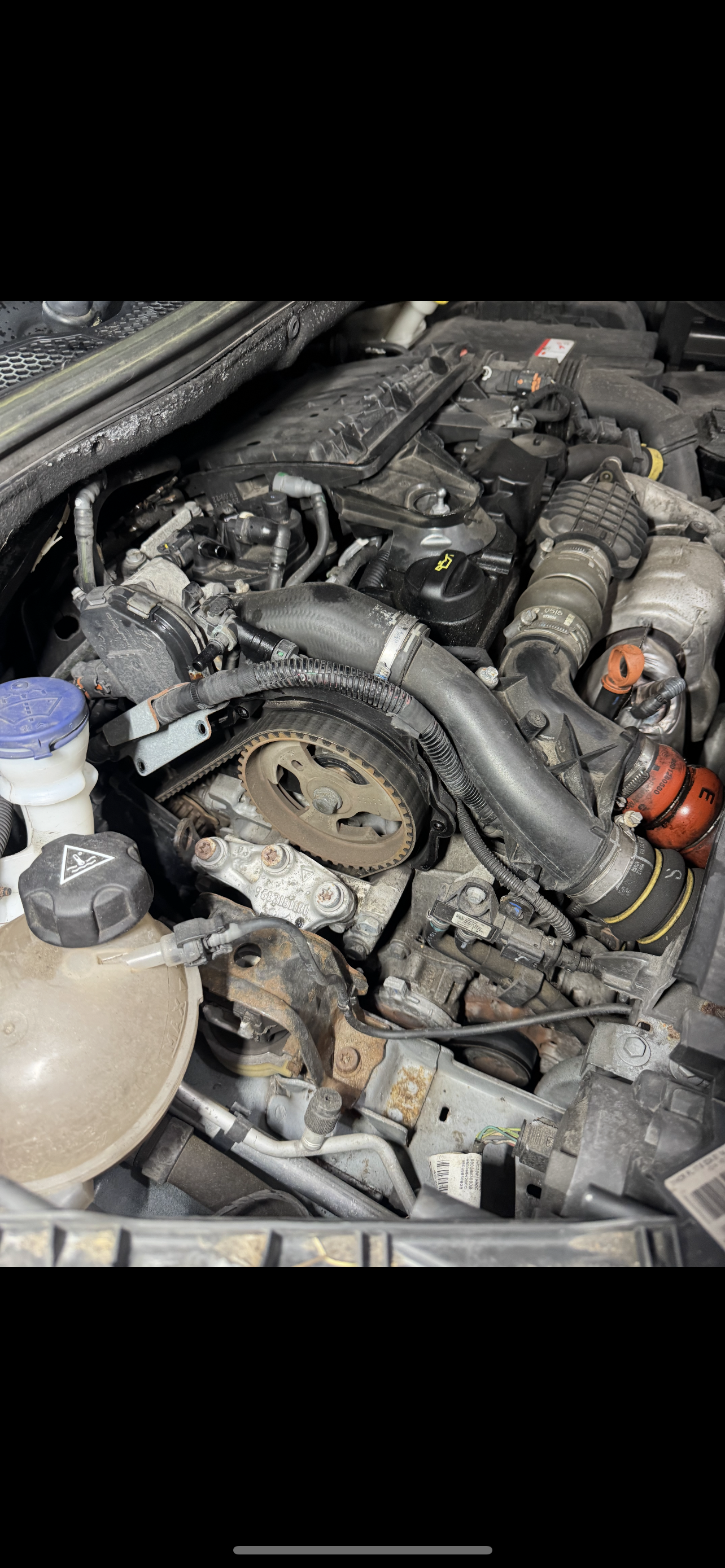 Logo for LCE Motors with a gear, car icon, and wrench, featuring text 'LCE Motors' and 'Servicing and Repairs'.