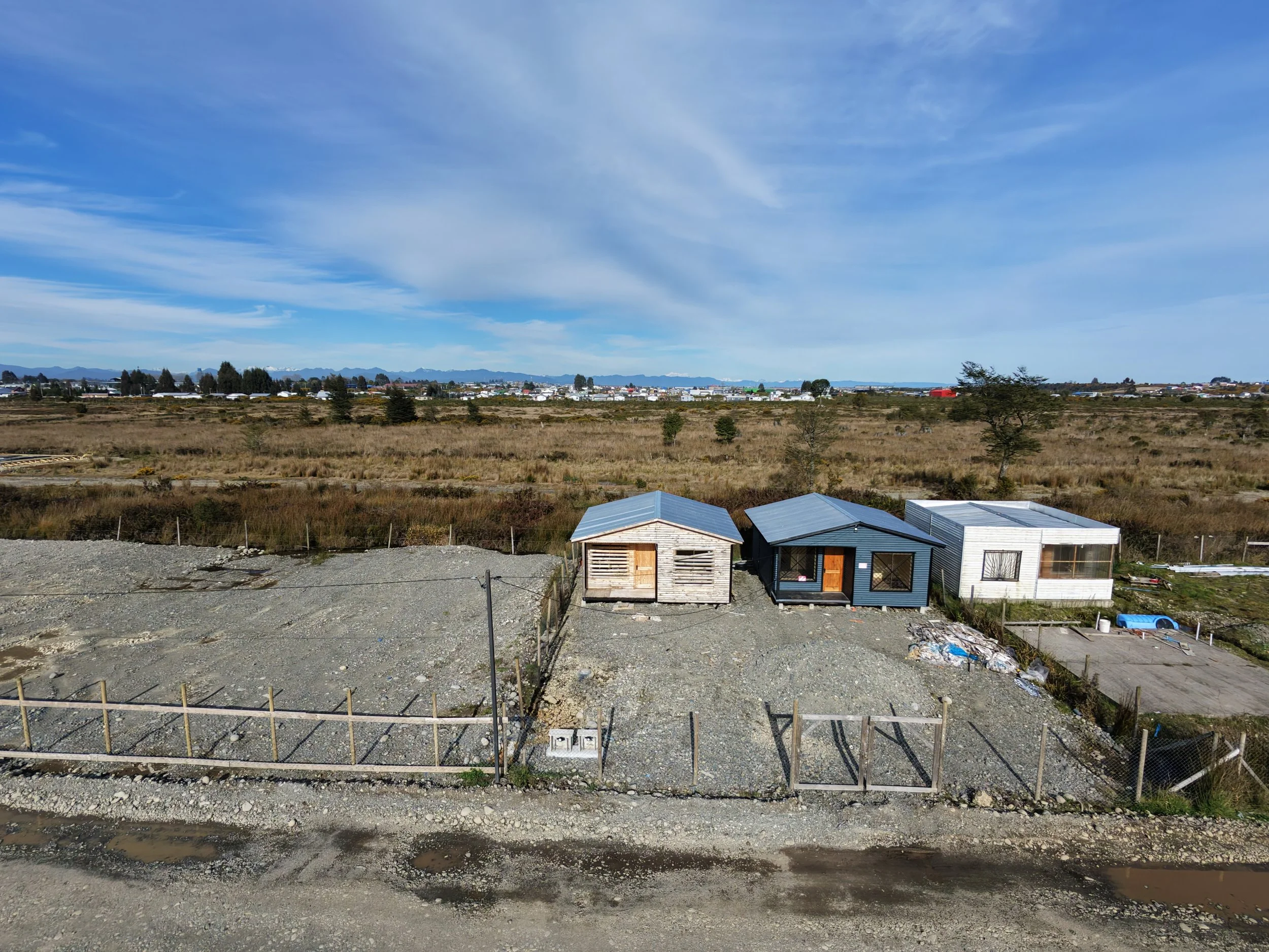 ARRIENDO EN LAGUNITAS - PUERTO MONTT

Pasaje Sandoval Sur (cerca de Ruta 226 / El Tepual)

$350.000 / mes

Cabaña terminada de 36 m²
2ª Cabaña de 36 m² para uso de bodega / taller / almacenaje
Luz, agua
Sector residencial muy tranquilo y con locomoci