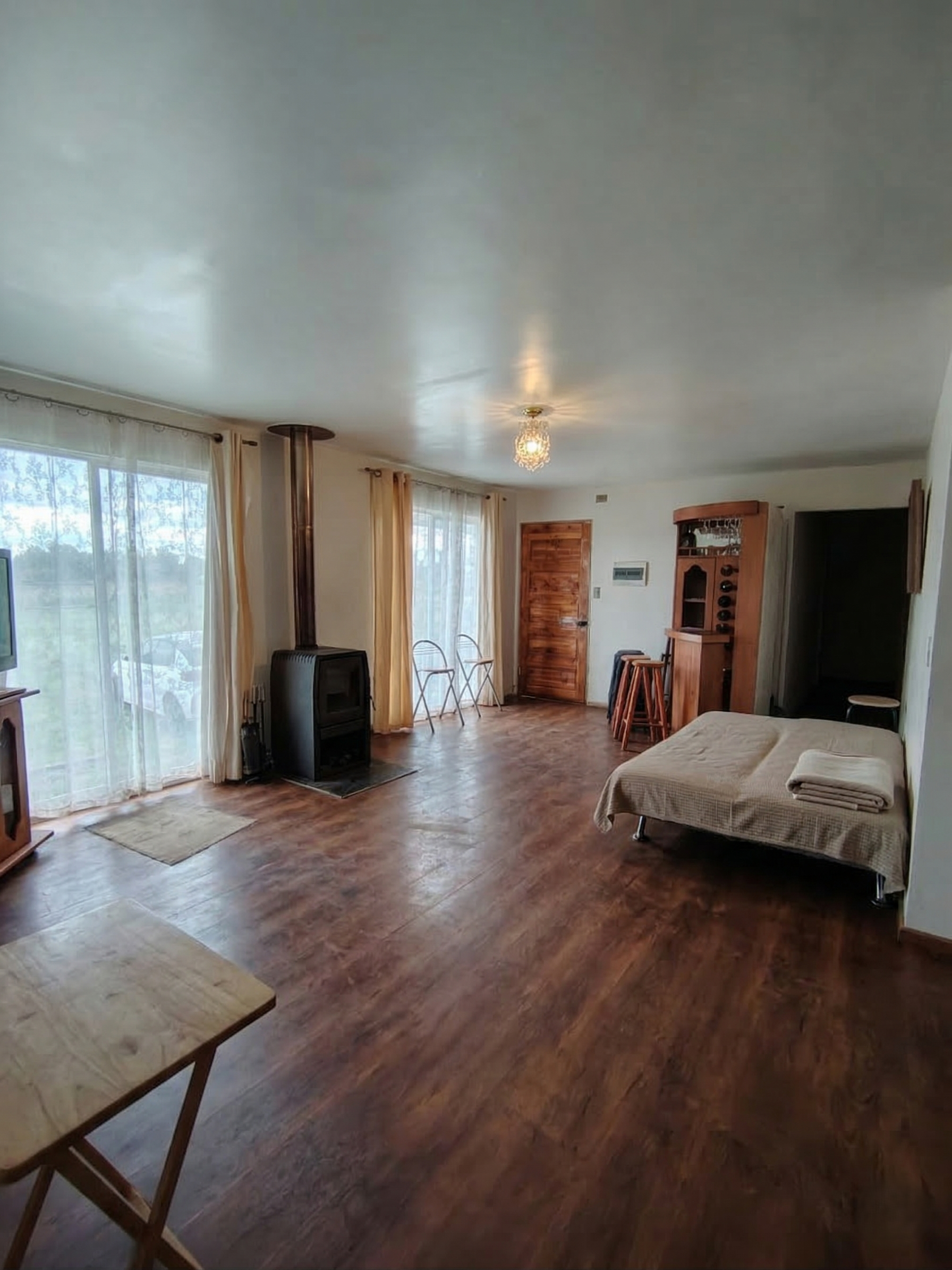 Sala de estar y comedor.