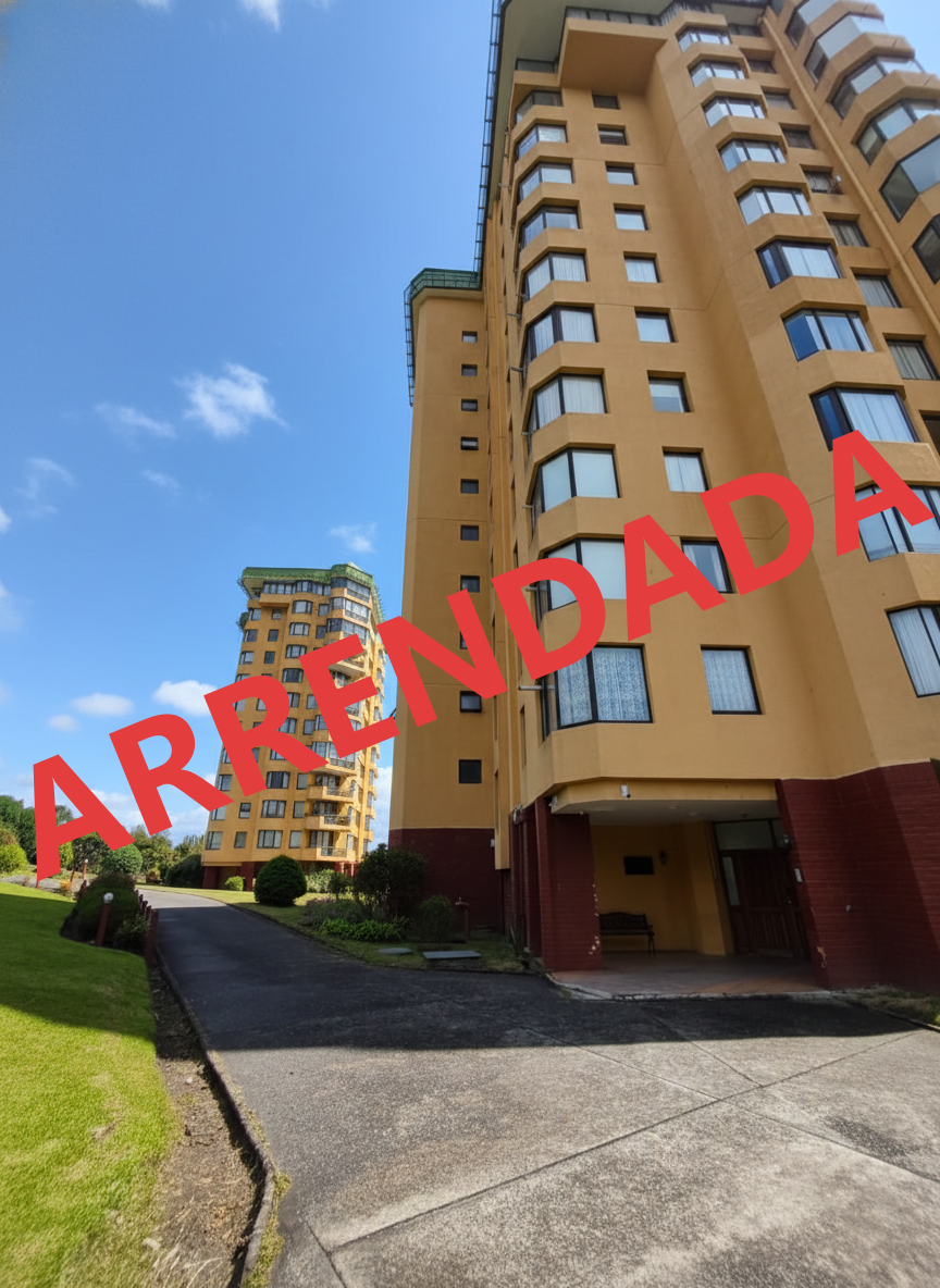 PROPIEDAD ARRENDADA: Amplio Departamento con Vista al Mar en Pelluco.