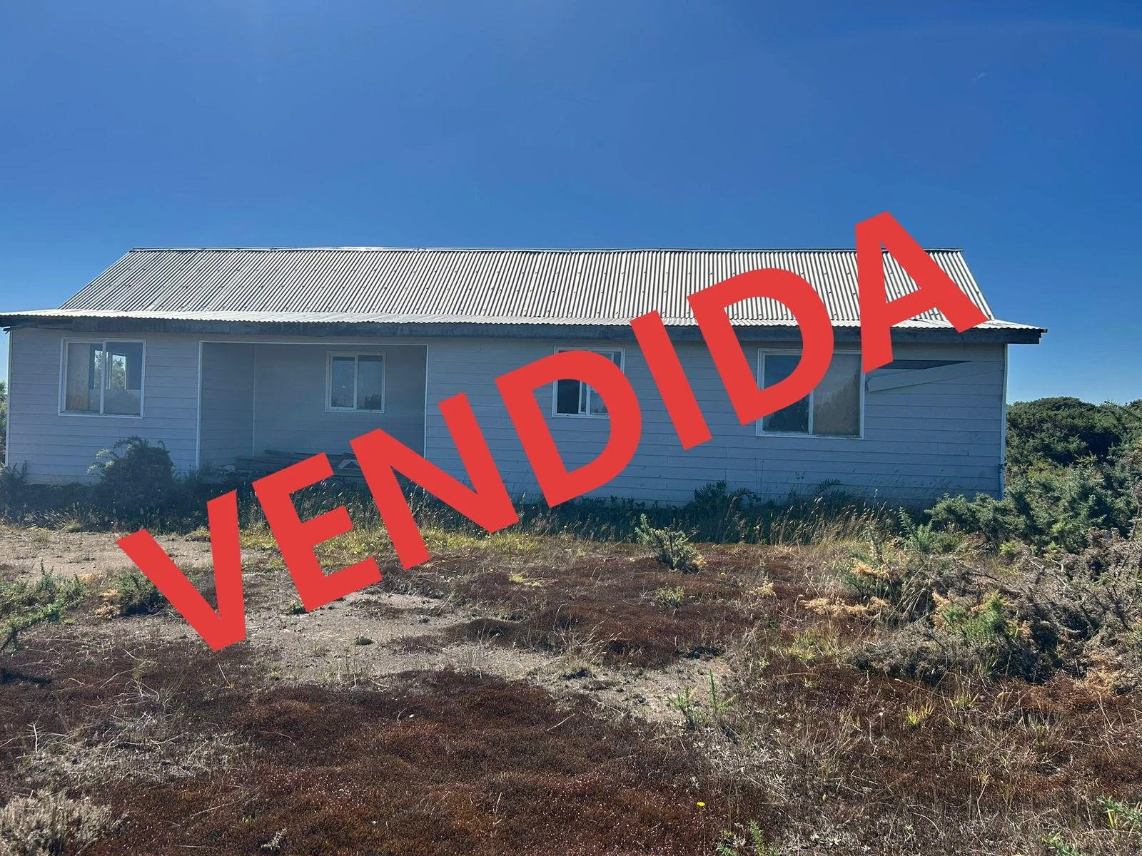 PROPIEDAD VENDIDA: Parcela con casa en Club de Campo Pto. Varas. Valor: ~$120.000.000.-