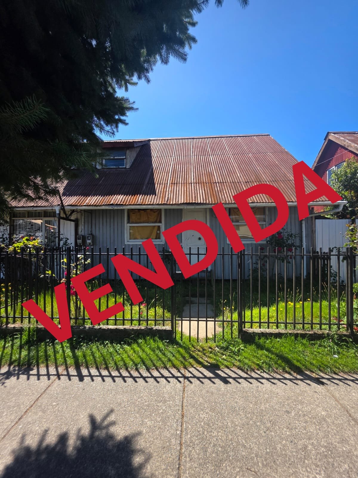 EN VENTA: OPORTUNIDAD DE INVERSIÓN COMERCIAL EN MIRASOL. Avda. Los Notros 120, Puerto Montt