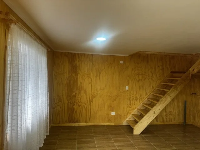 Cabaña 55 m² Altos del Tepual - Entrada Auto | $400.000 mensual
🏡 SE ARRIENDA CABAÑA INDEPENDIENTE EN ALTOS DEL TEPUAL
📍 Ubicación: Pasaje Polaris, sector Altos del Tepual, Puerto Montt.
Valor mensual: $400.000.-