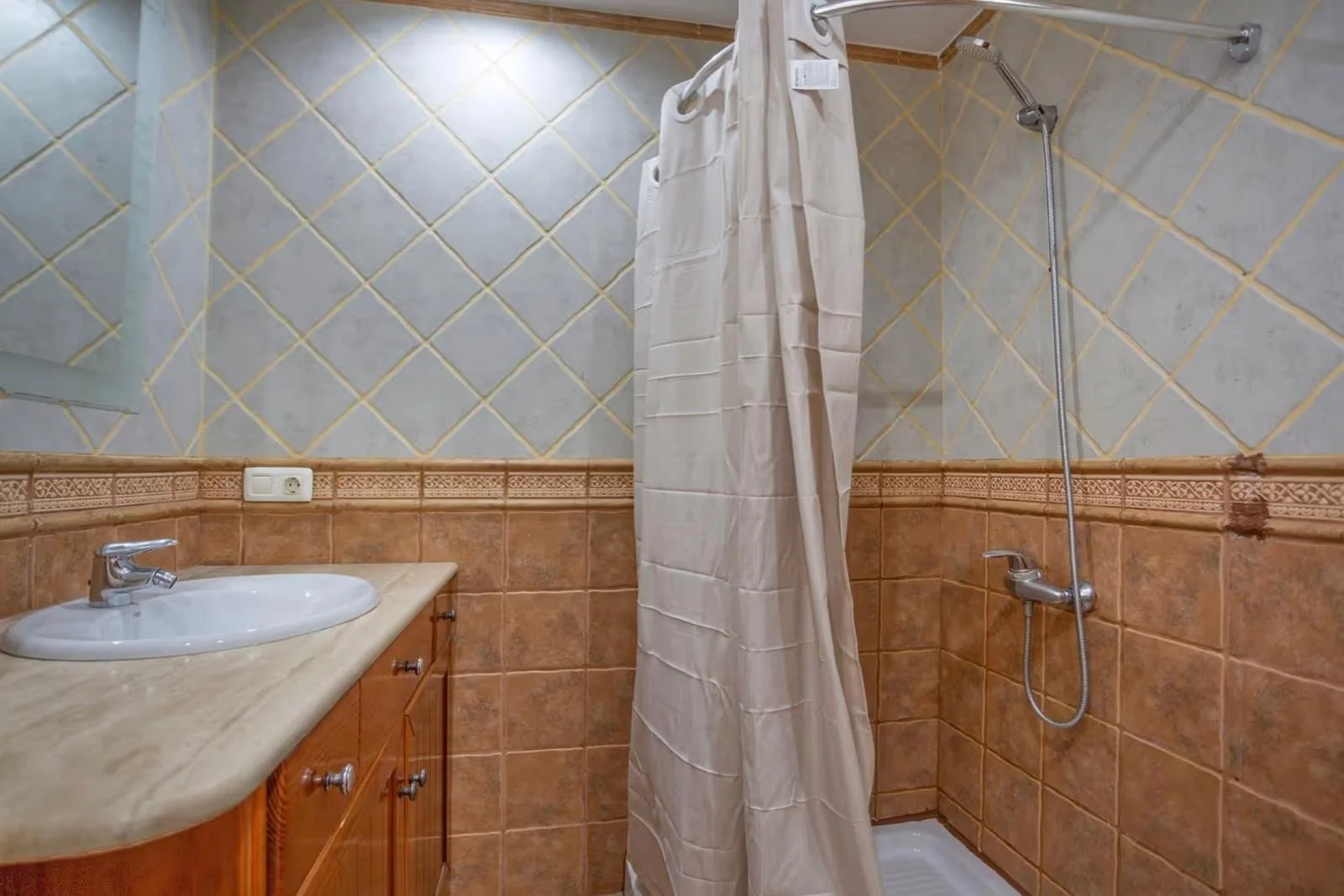 WhatsApp Image 2026-01-16 at 08.27.1550.jpeg