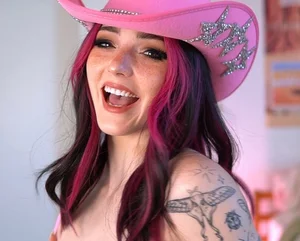 Lana Bee