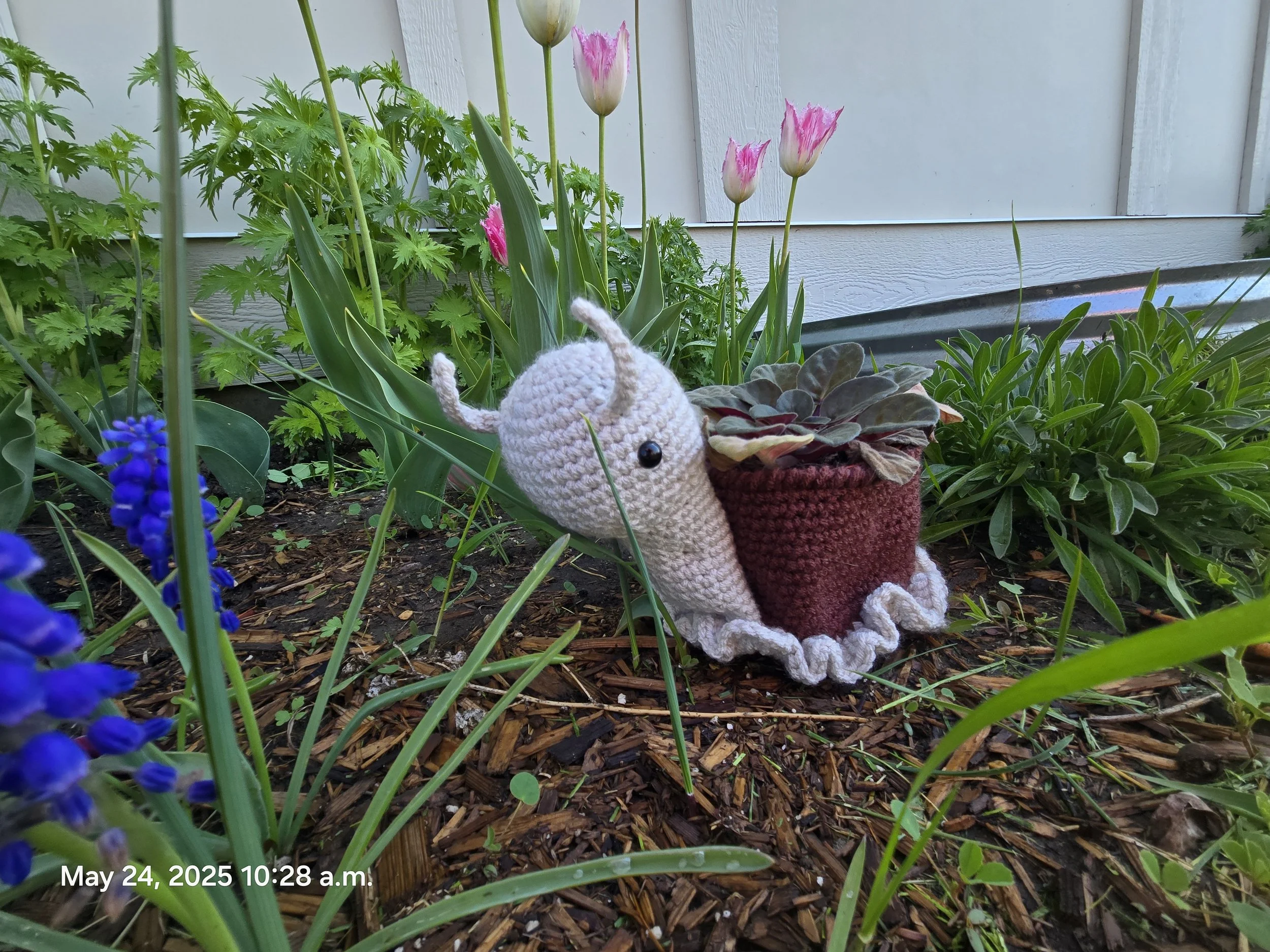 Snail Planter Cover